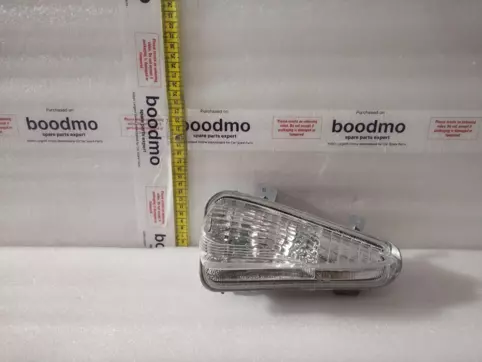 LENS & BODY, FRONT TURN SIGNAL LAMP, LH: Toyota / Lexus 81521