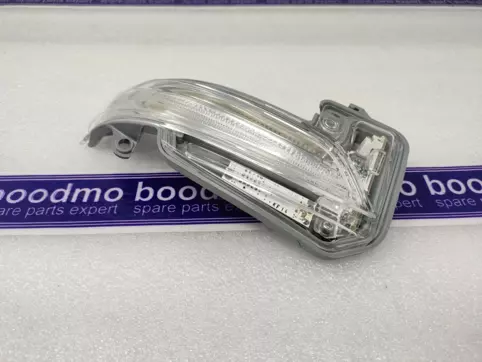 LAMP ASSY, SIDE TURN SIGNAL, RH: Toyota / Lexus 81730-0K100