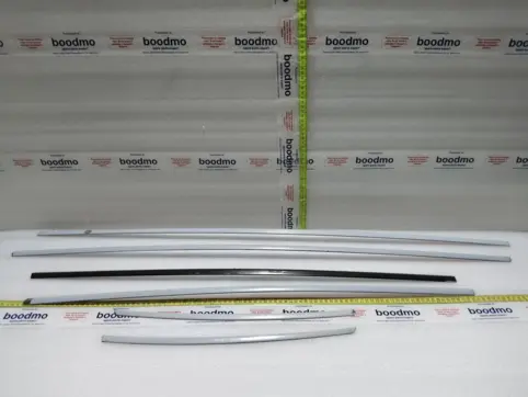 【専用】@0209様 TOYOTA INNOVA 2.0L ZX(O) 7S e-CVT Sill Trim in India | Car parts