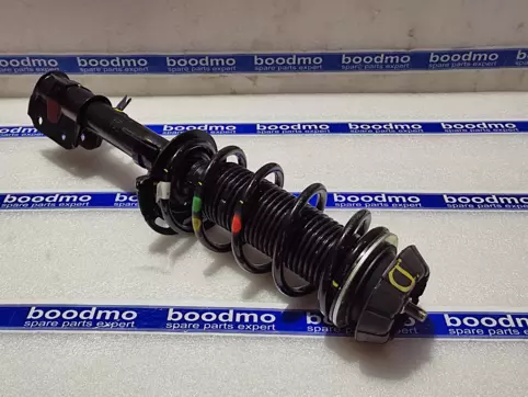 Front Suspension Strut Assembly Right: Mark Xtralife SGM0128-101