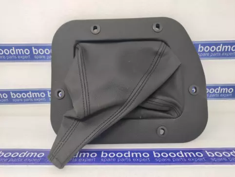 Mahindra bolero shop gear cover