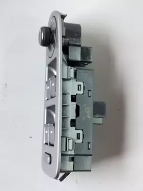 Power Window Switch Main: Assia 52-18561 -compatibility, features
