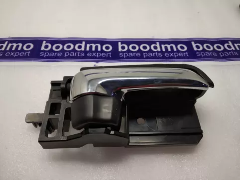 HANDLESIDE DOOR INSIDER: MARUTI SUZUKI 83110M55K21-C48