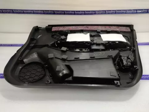 TRIM, FRONT DOOR LH (BLACK/GRAY): MARUTI SUZUKI 83720M55RA0-CTN
