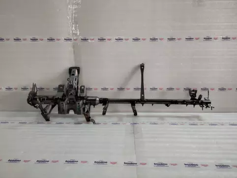 TOYOTA INNOVA 2.4L ZX MT Support Frame in India | Car parts price