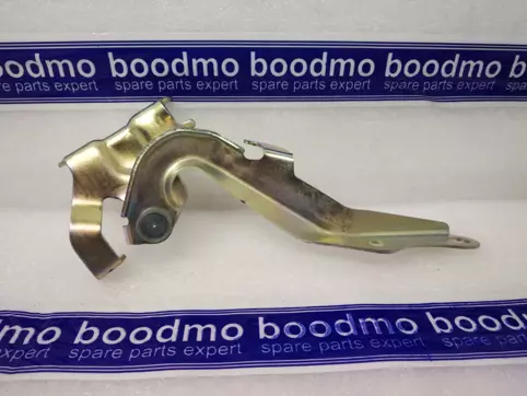 HINGE ASSY, HOOD, RH: Toyota / Lexus 53410-0D260 -compatibility
