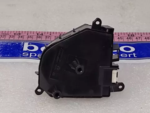 STEERING WHEEL SWITCH ASSY LH: TATA 541254500123C7 -compatibility
