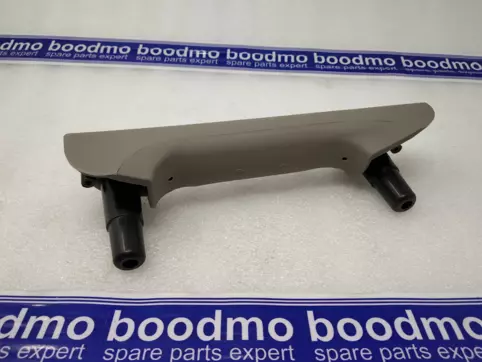 HANDLE ASSY-DOOR GRIP,LH, INT;ZE: MOBIS (Hyundai, Kia) 82710
