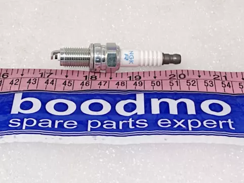 Alto lxi deals spark plug price