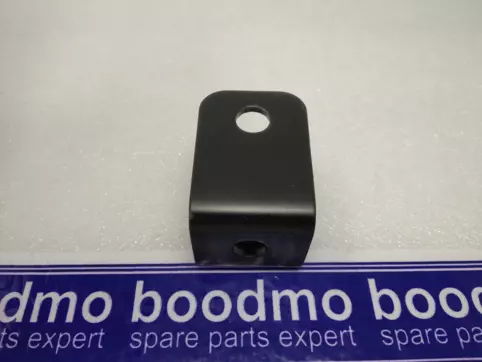 MAHINDRA SUPRO 0.9L ZX AMBULANCE Steering Bracket in India | Car