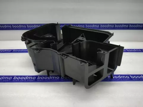 CASE, HEATER RH: MARUTI SUZUKI 74111M68K00 -compatibility