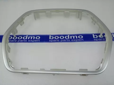 ORNAMENTI/P CENTER: MARUTI SUZUKI 73825M61M00-ZML -compatibility