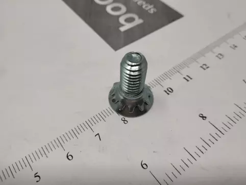 SCREW (8X18): MARUTI SUZUKI 09137-08004 -compatibility, features