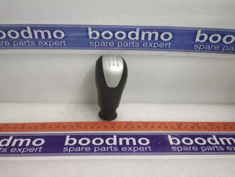 CLRPART ASSY-ASSY.GEAR SHIFT LEVER KNOB: TATA 282368900146ZZ