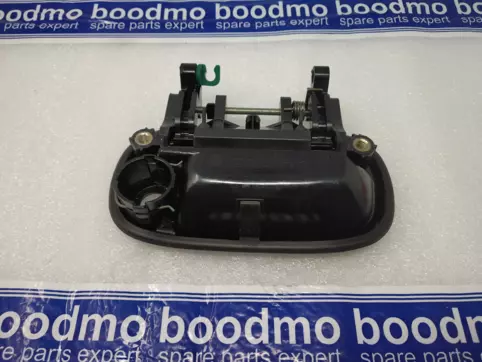 HANDLE COMP FRT DRR OUTER LH: MARUTI SUZUKI 82820M70F20