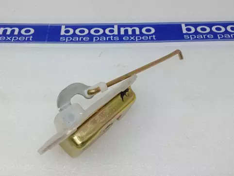LATCH ASSY, BACK DOOR: MARUTI SUZUKI 82510M84401 -compatibility