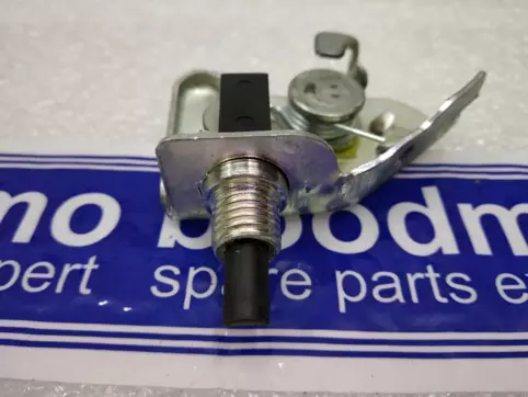 OPENER ASSY FUEL LID: MARUTI SUZUKI 76520M60B01 -compatibility