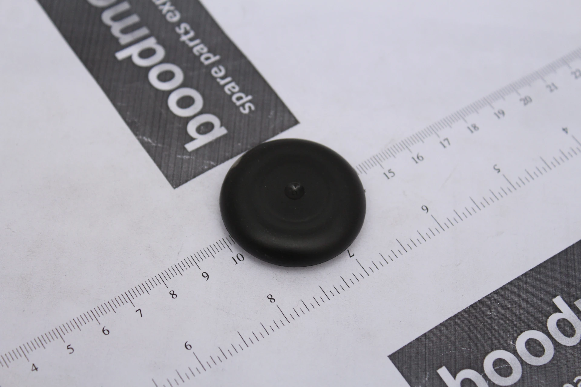 ペアコ SEALING PLUG FOR 30 MM DIA HOLE: MAHINDRA 0107FAW00141N