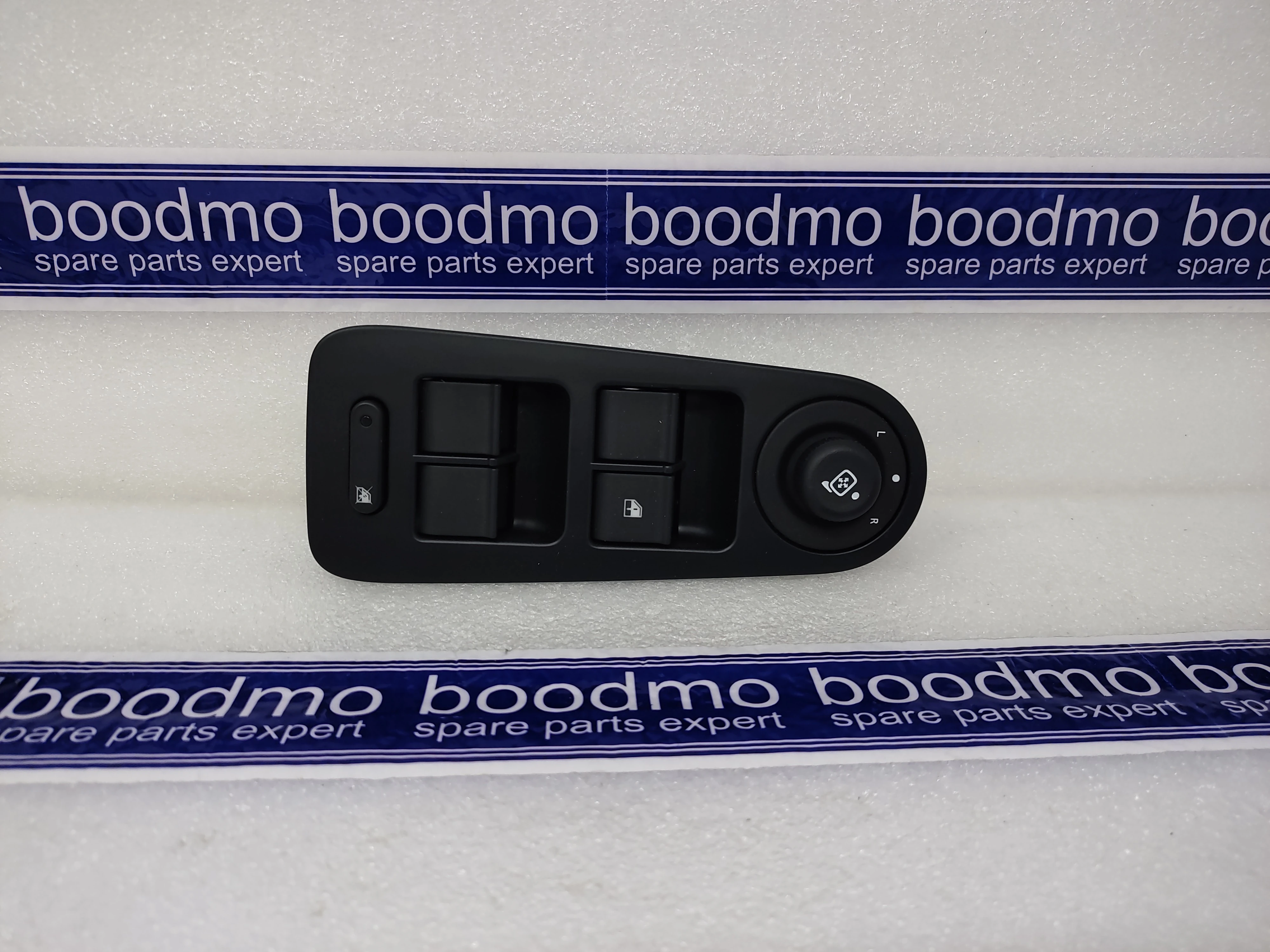 Windo　604590 WINDOW WINDING SWITCH ASSY,DRIVER DOOR: TATA 542754500176