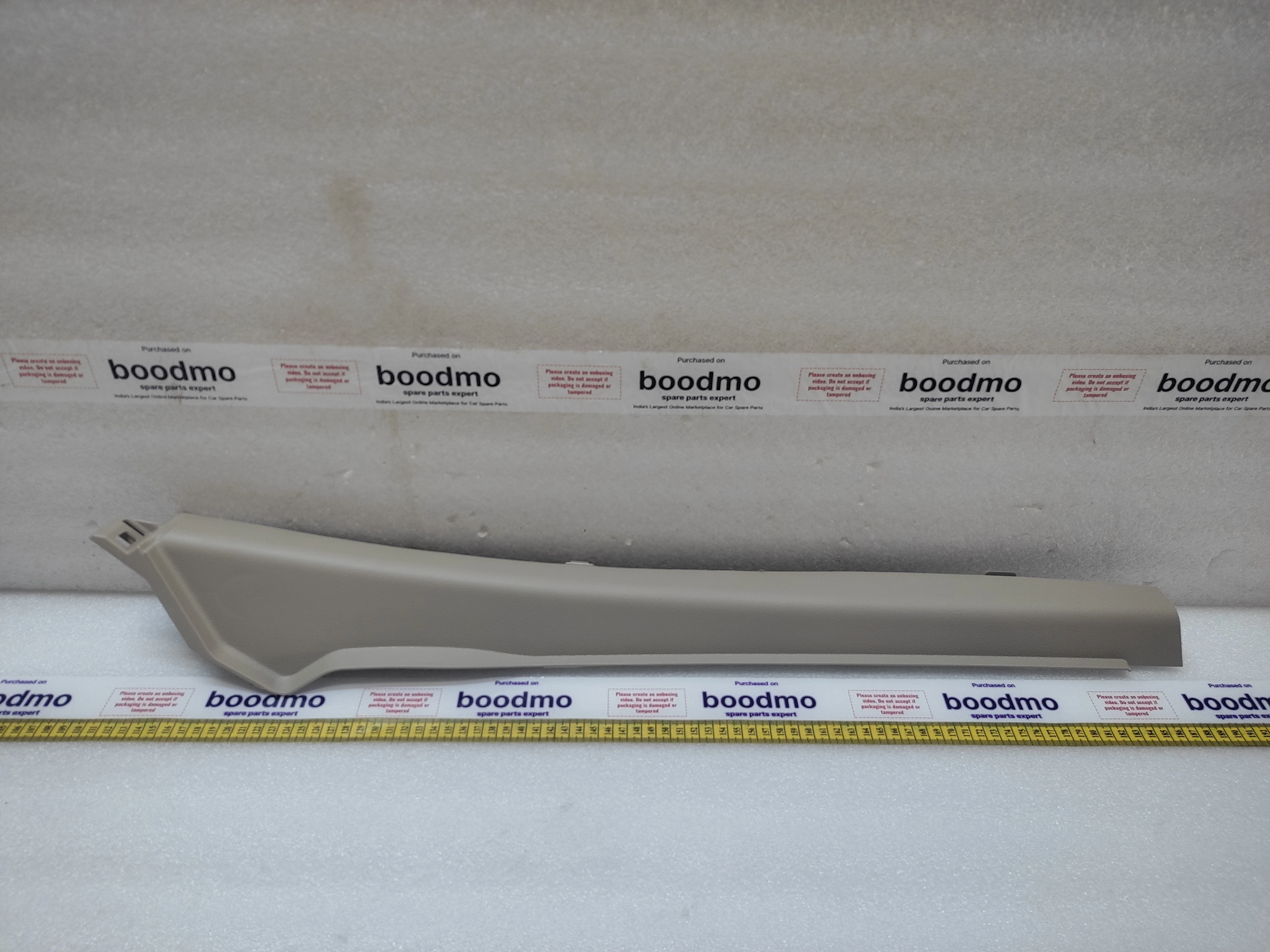 ムクsar TRIM ,RR PILLAR LOWER FR,RH: MARUTI SUZUKI 76270M79M00-V6N