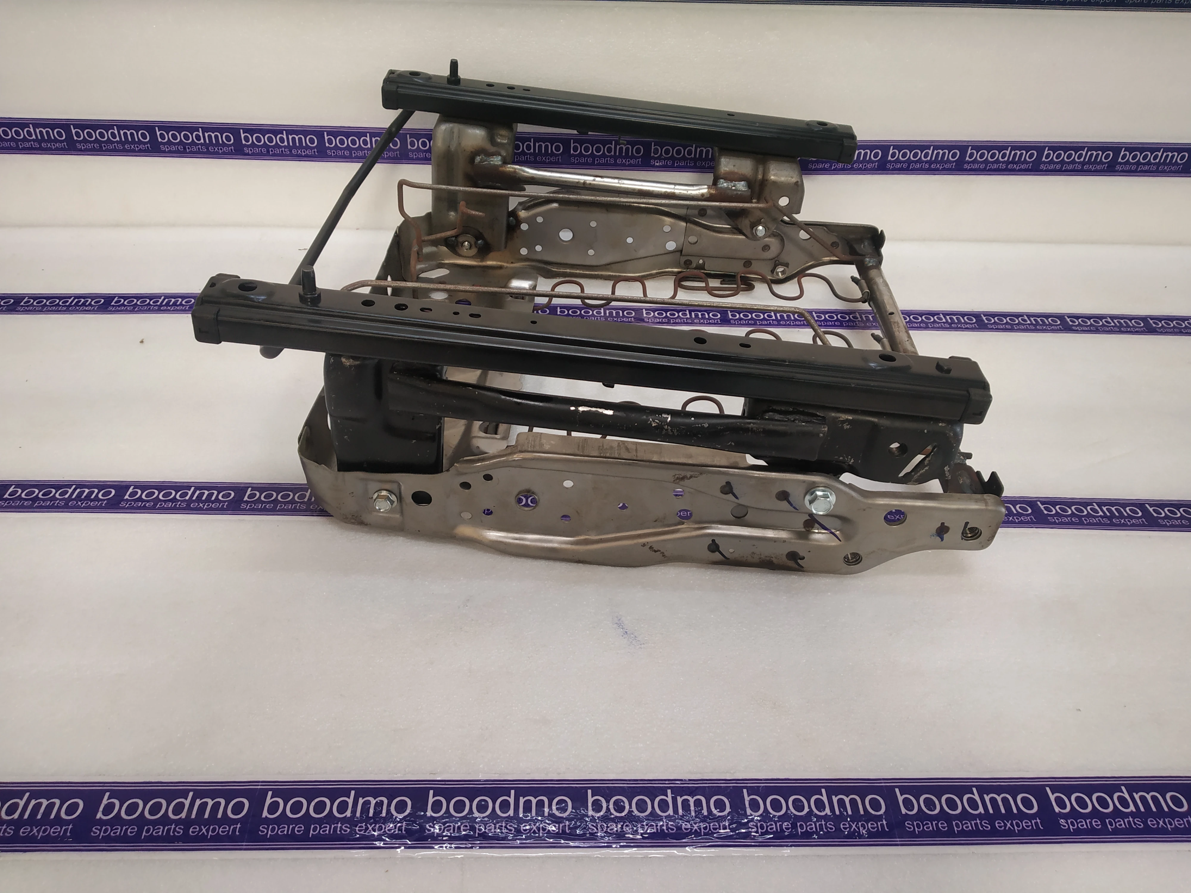 FRAME ASSY FR CUSHION LH: MARUTI SUZUKI 85603M83K40 -compatibility
