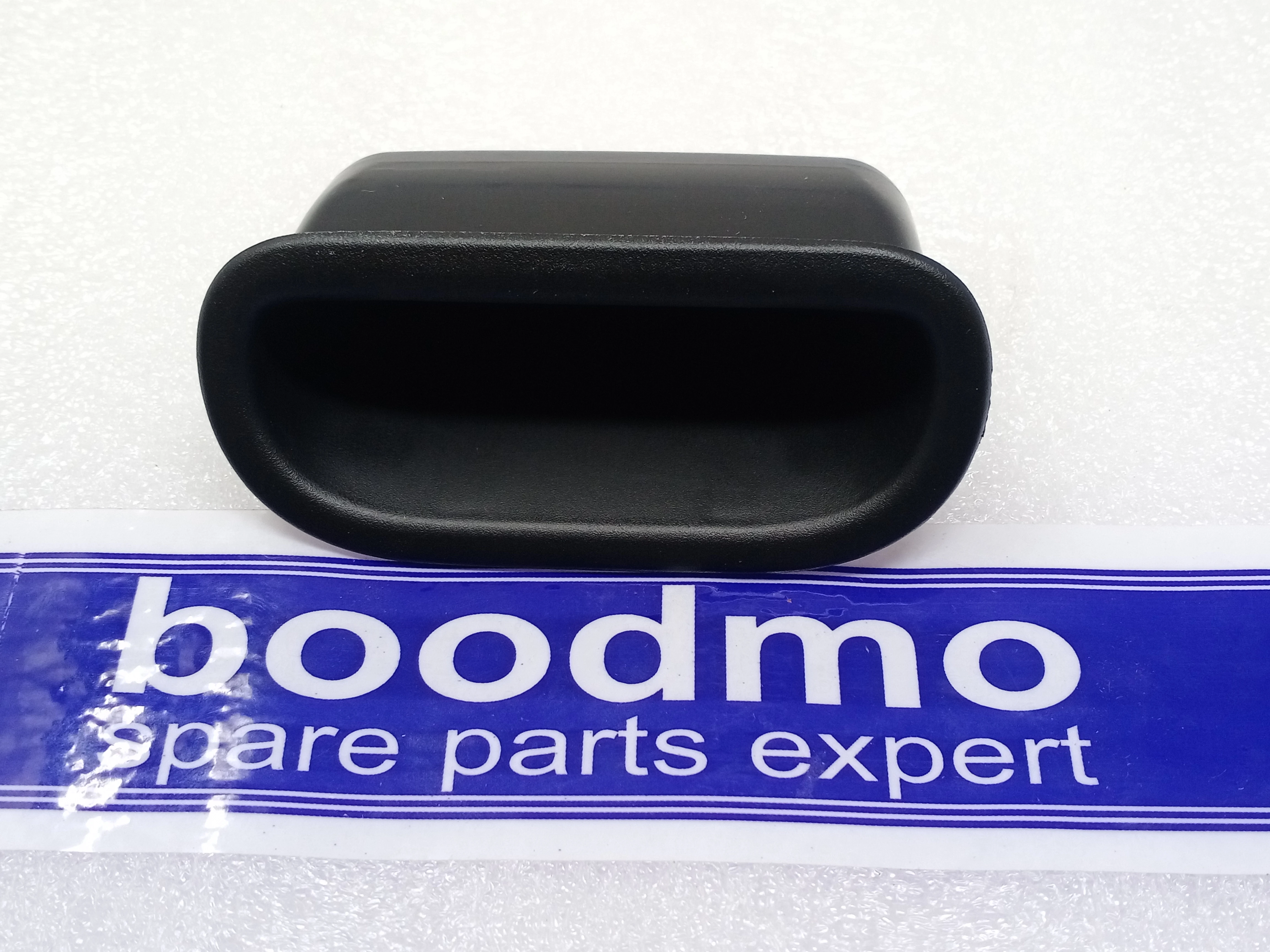 HANDLE, BACK DOOR INNER: MARUTI SUZUKI 82841M82G01-P4Z