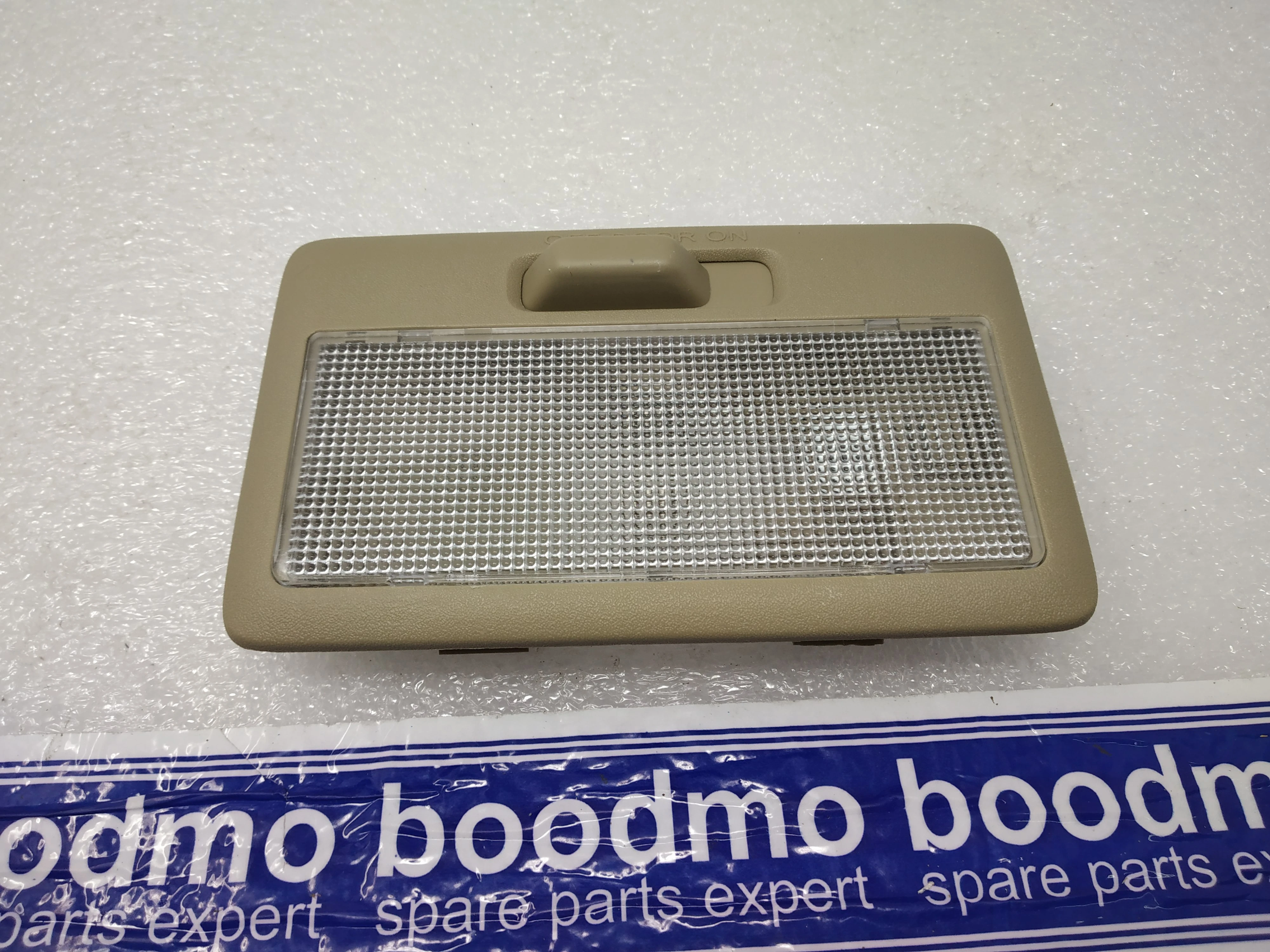 LAMP ASSY ROOM: MARUTI SUZUKI 36210M55K00-V6N -compatibility