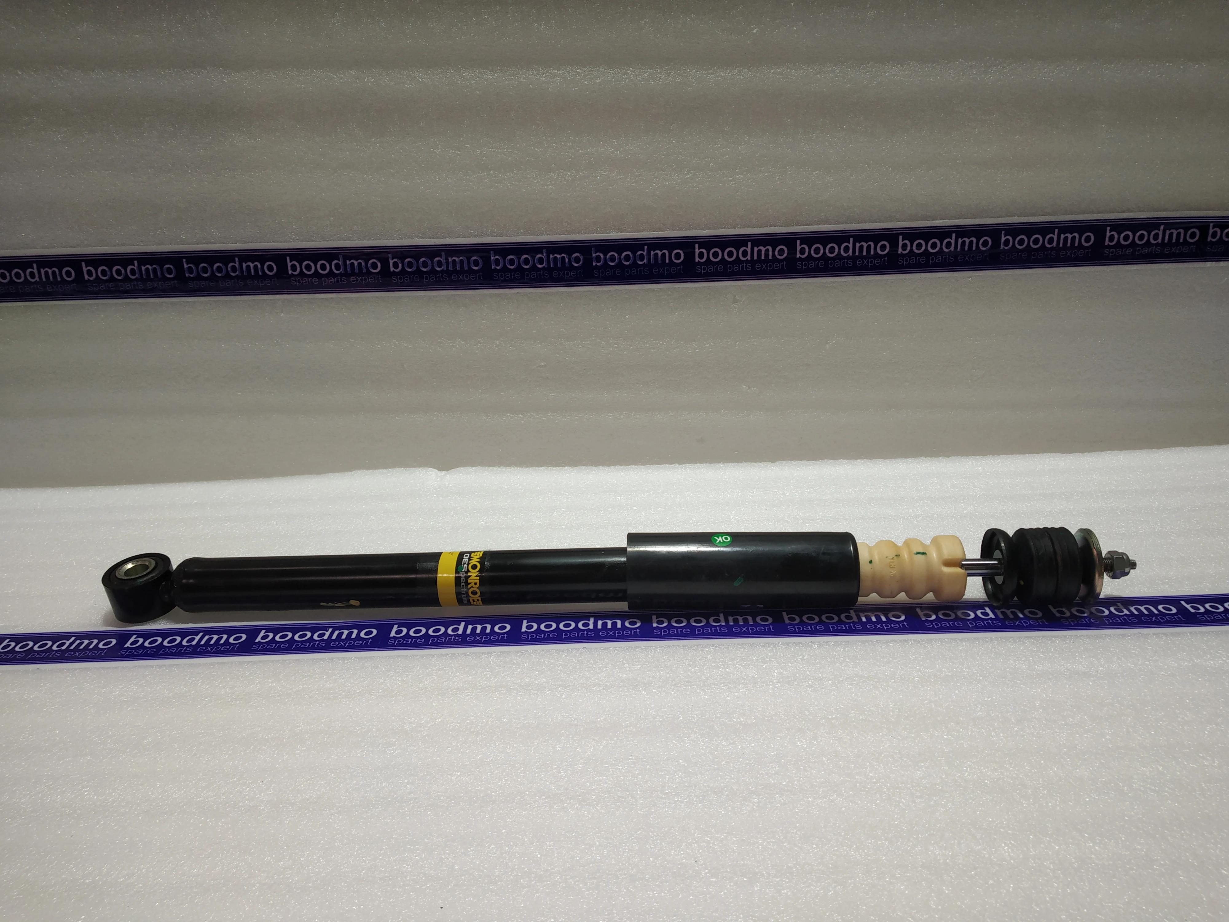 Rear Shock Absorber: MONROE M2N3G1165 -compatibility, features