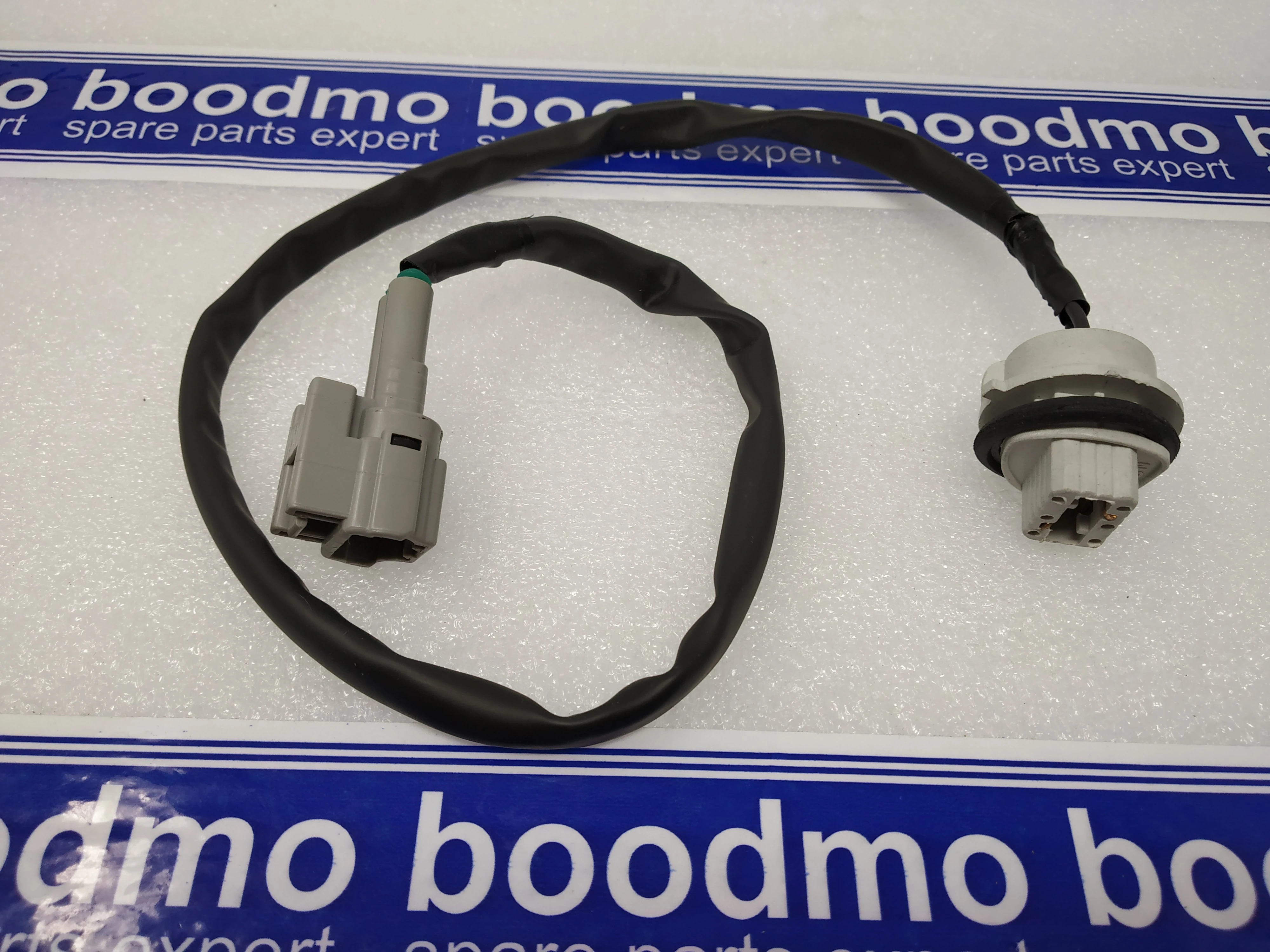 CORD ASSY, FR TURN: MARUTI SUZUKI 35618M75J00 -compatibility