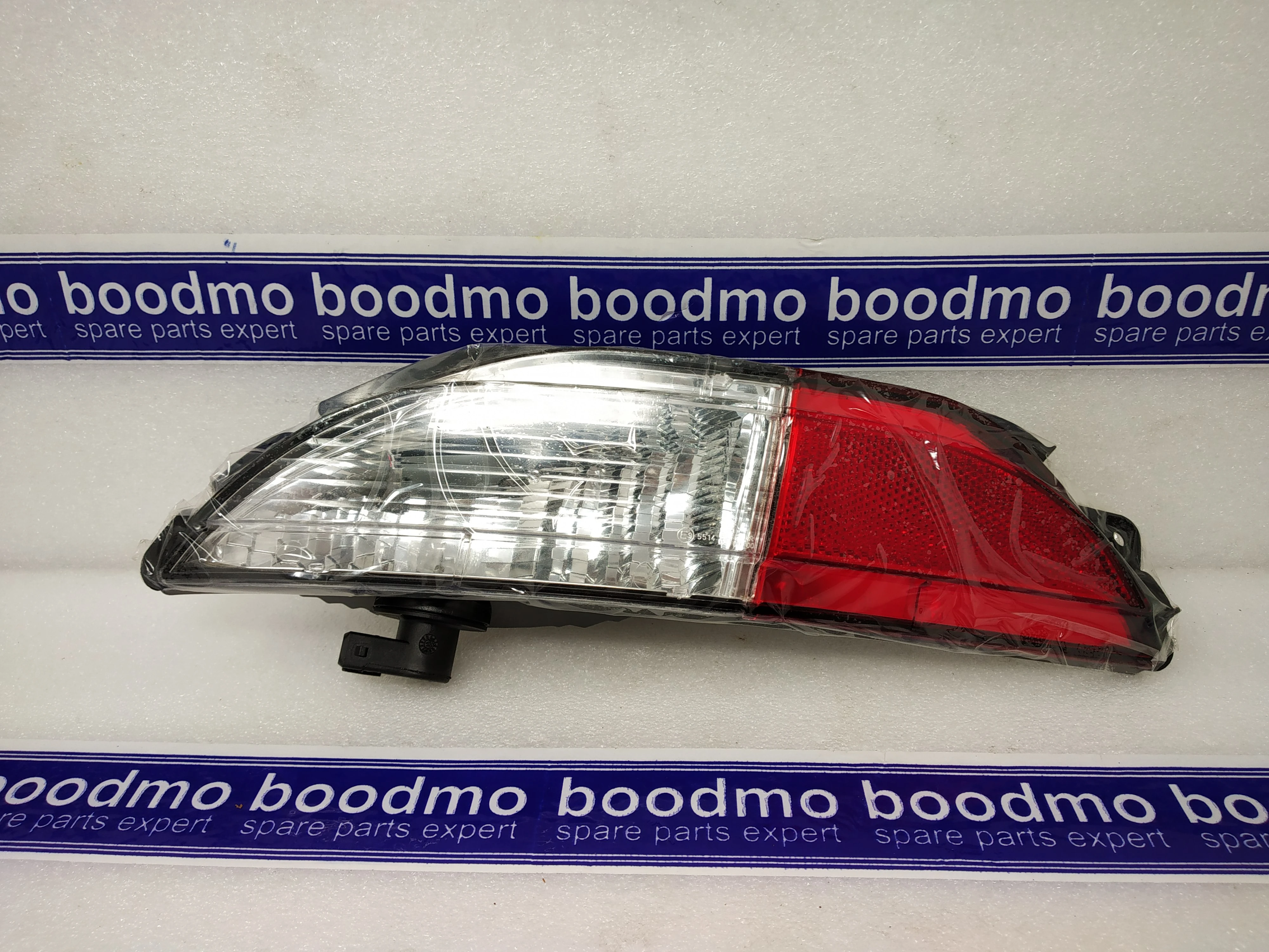 Fiat punto tail deals light