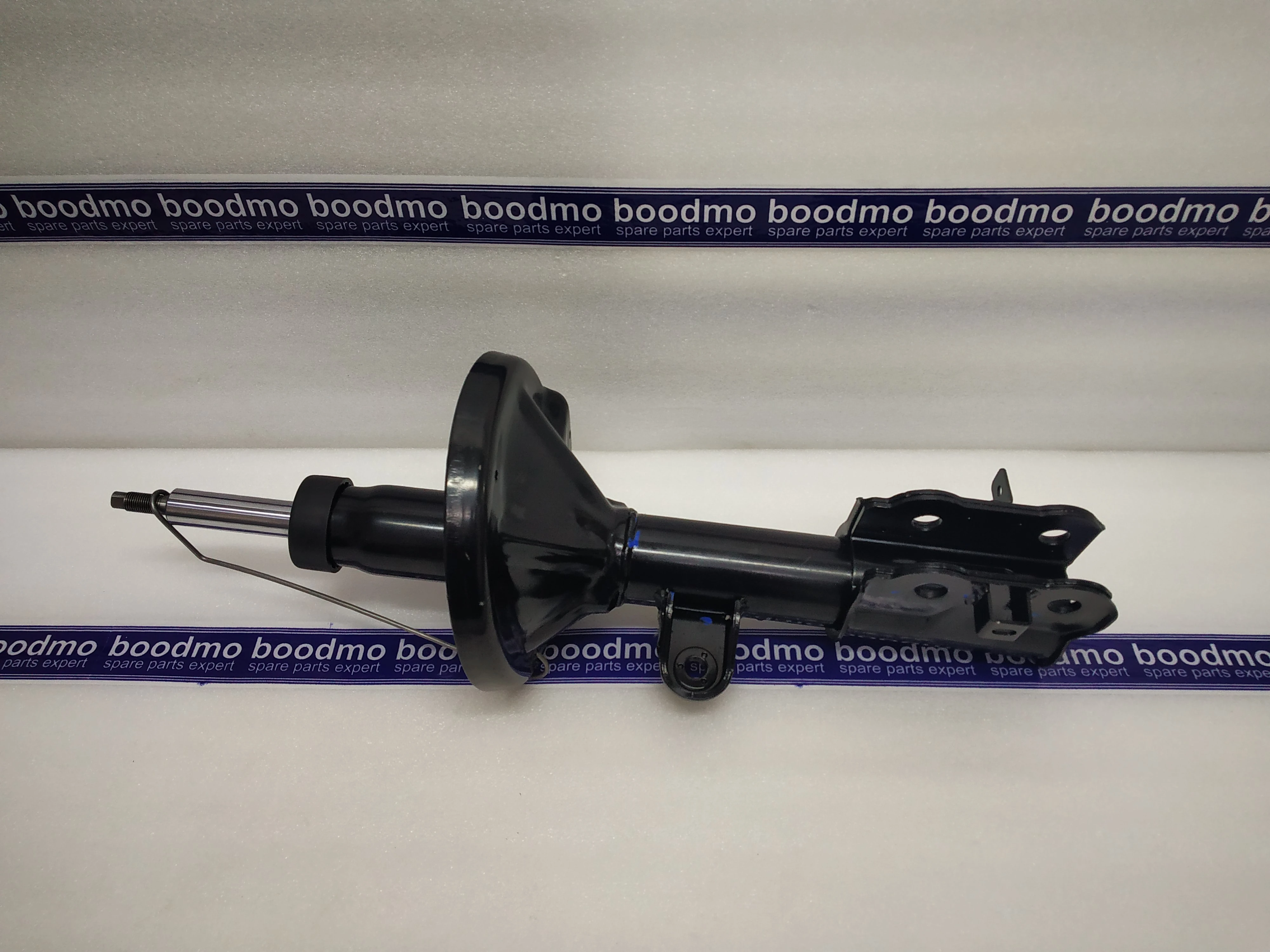 Front Suspension Strut Right: MONROE M2N3G8340 -compatibility