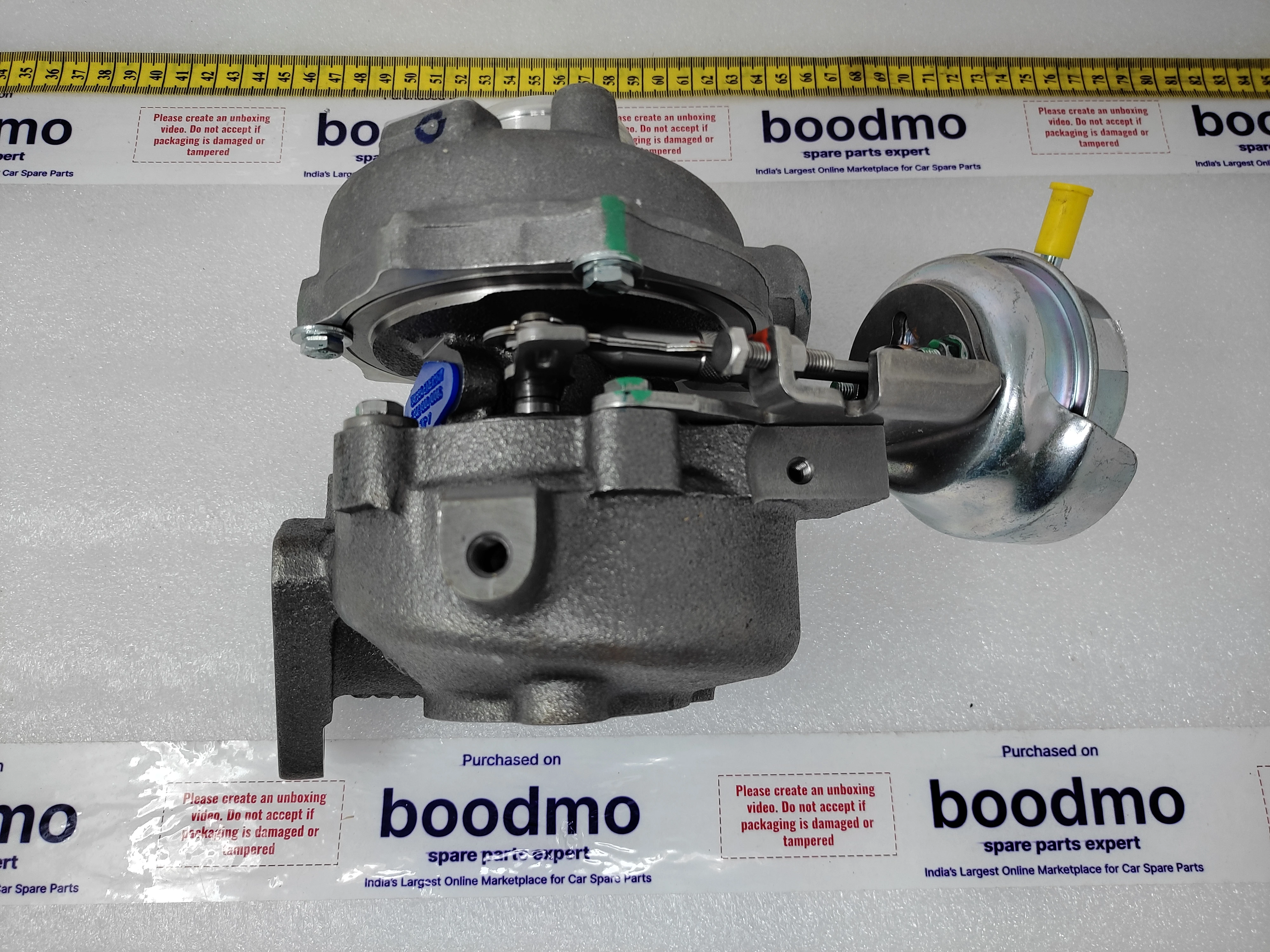 トモン TURBOCHARGER ASSEMBLY VARIABLE GEOMETRY: MAHINDRA 0302DAM00380N