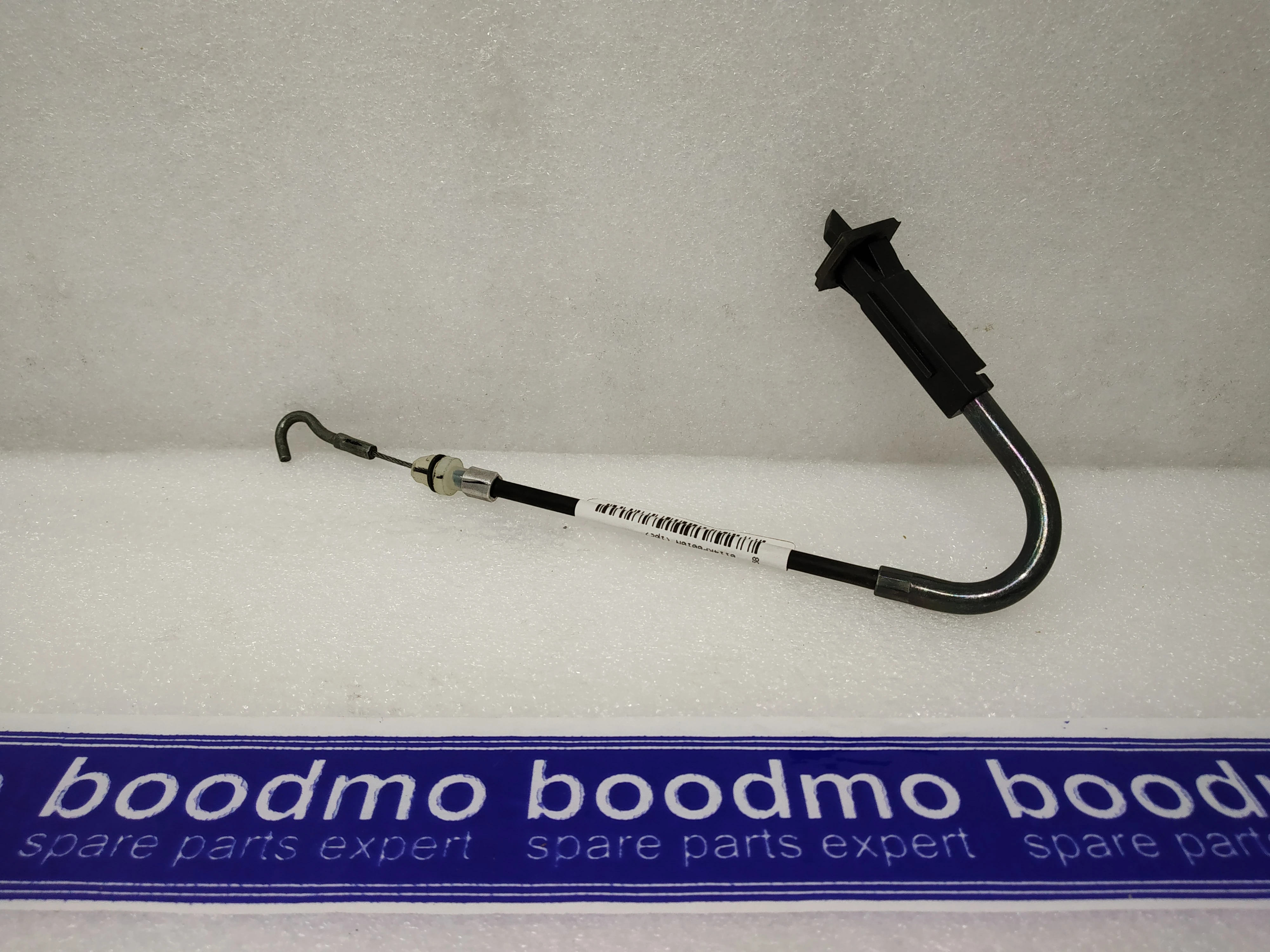 CABLE ASSY FUEL LID RELEASE: MAHINDRA 0114KP0010N -compatibility
