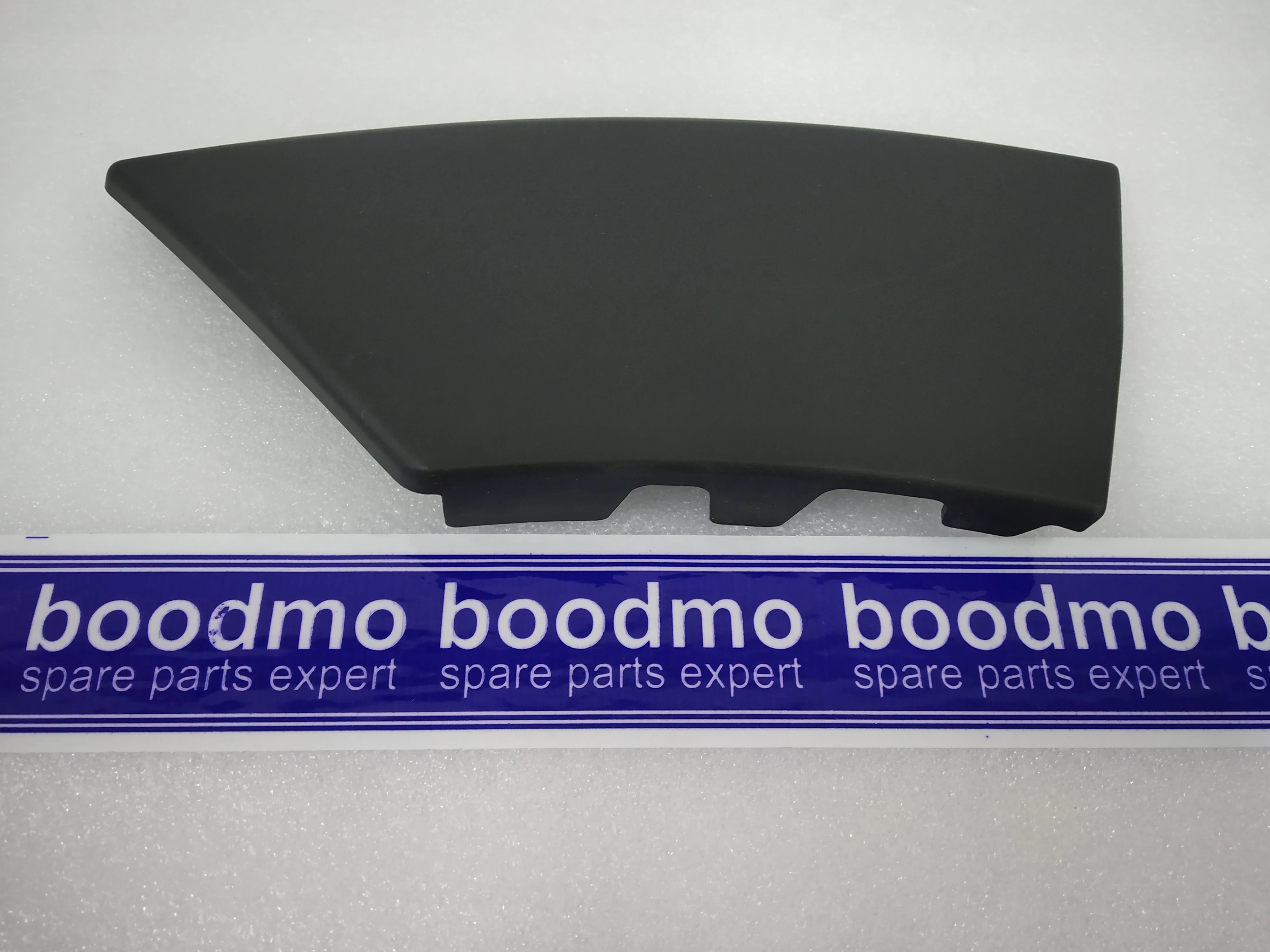 オーダー受付　生地⑥ CLADDING ASSY BUMPER FRT LH: MAHINDRA 0108EAP01870N -compatibility
