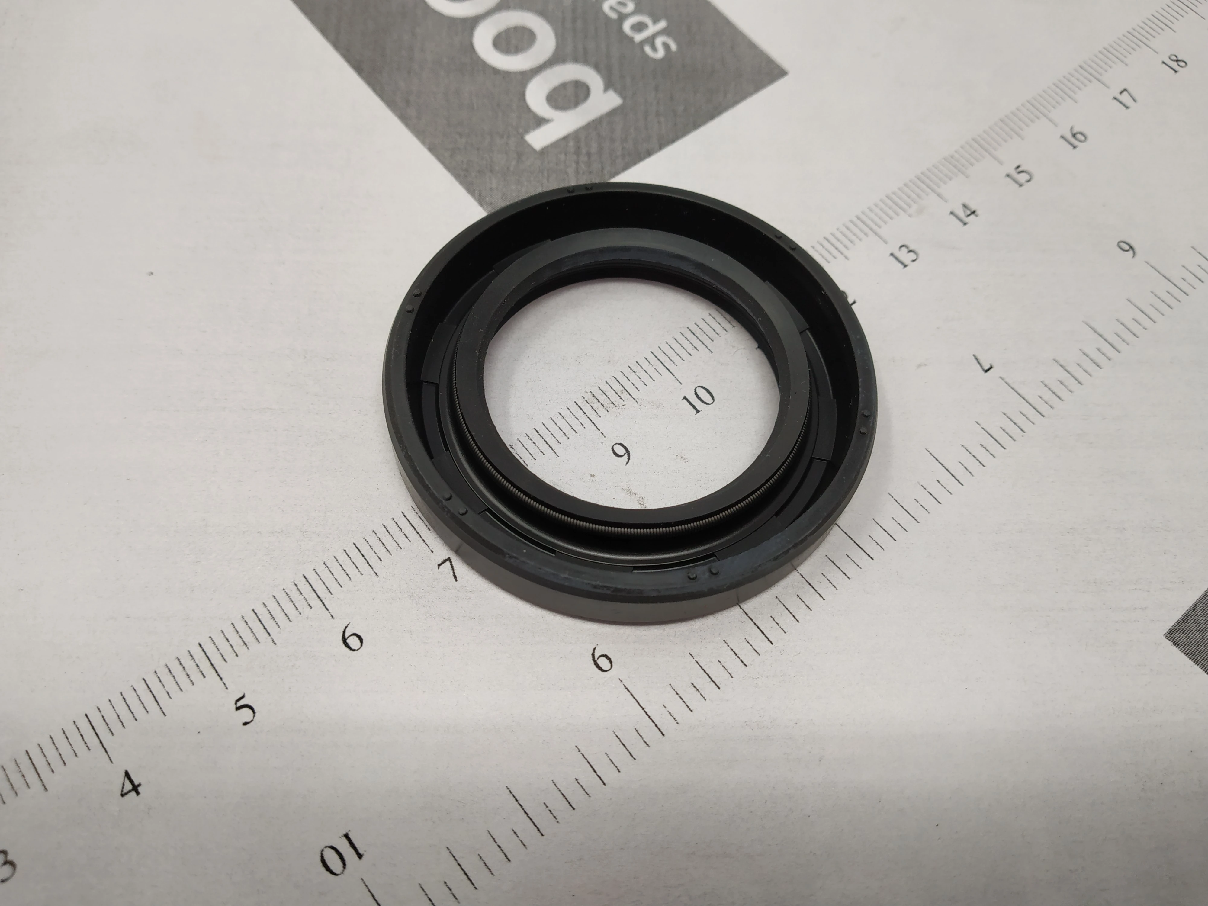 National 710218 Oil Seal 