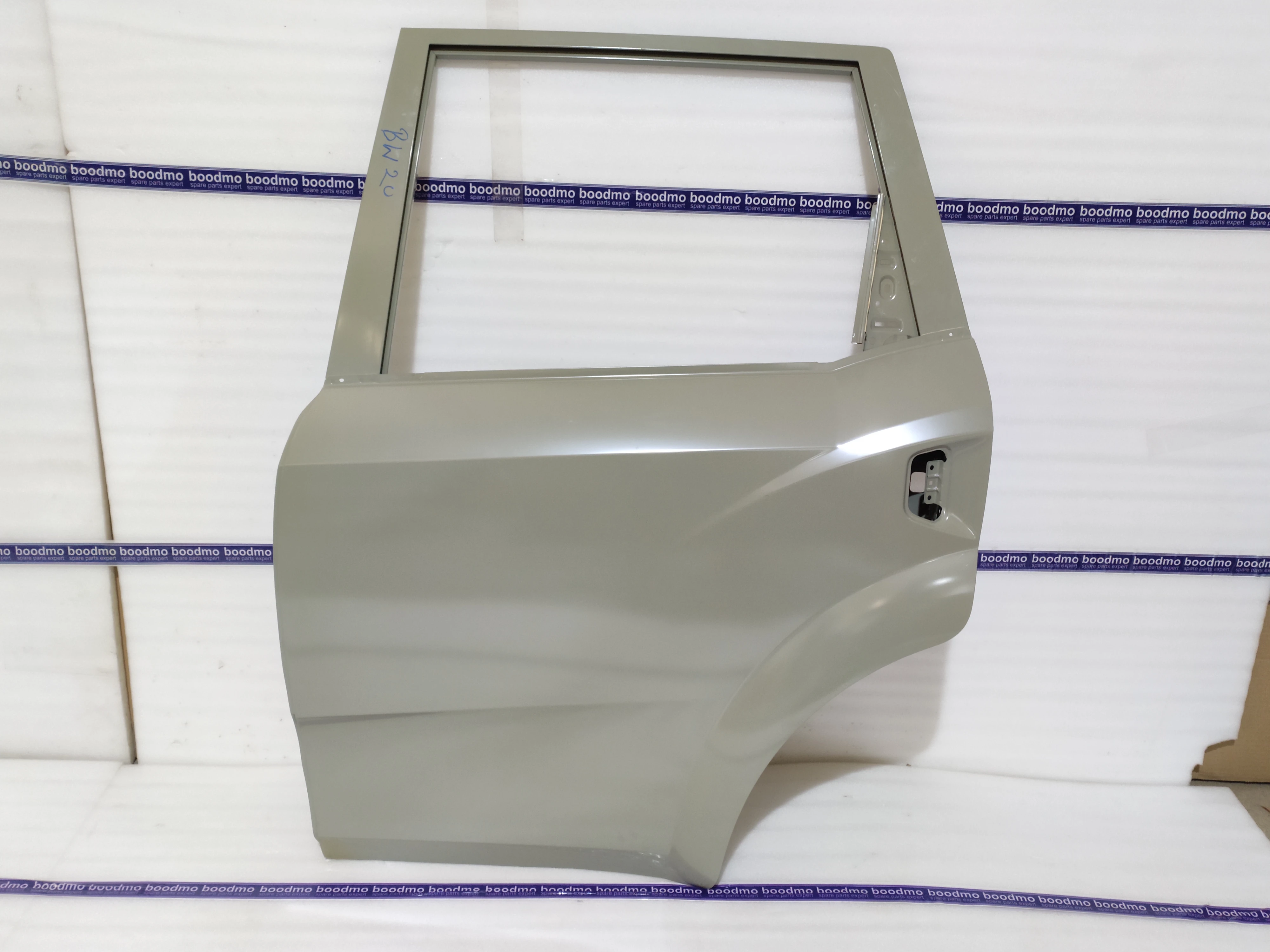 KeMi様 オーダーページ　5/1 ASSEMBLY REAR DOOR LH - PTCED: MAHINDRA 0103BW0020NA