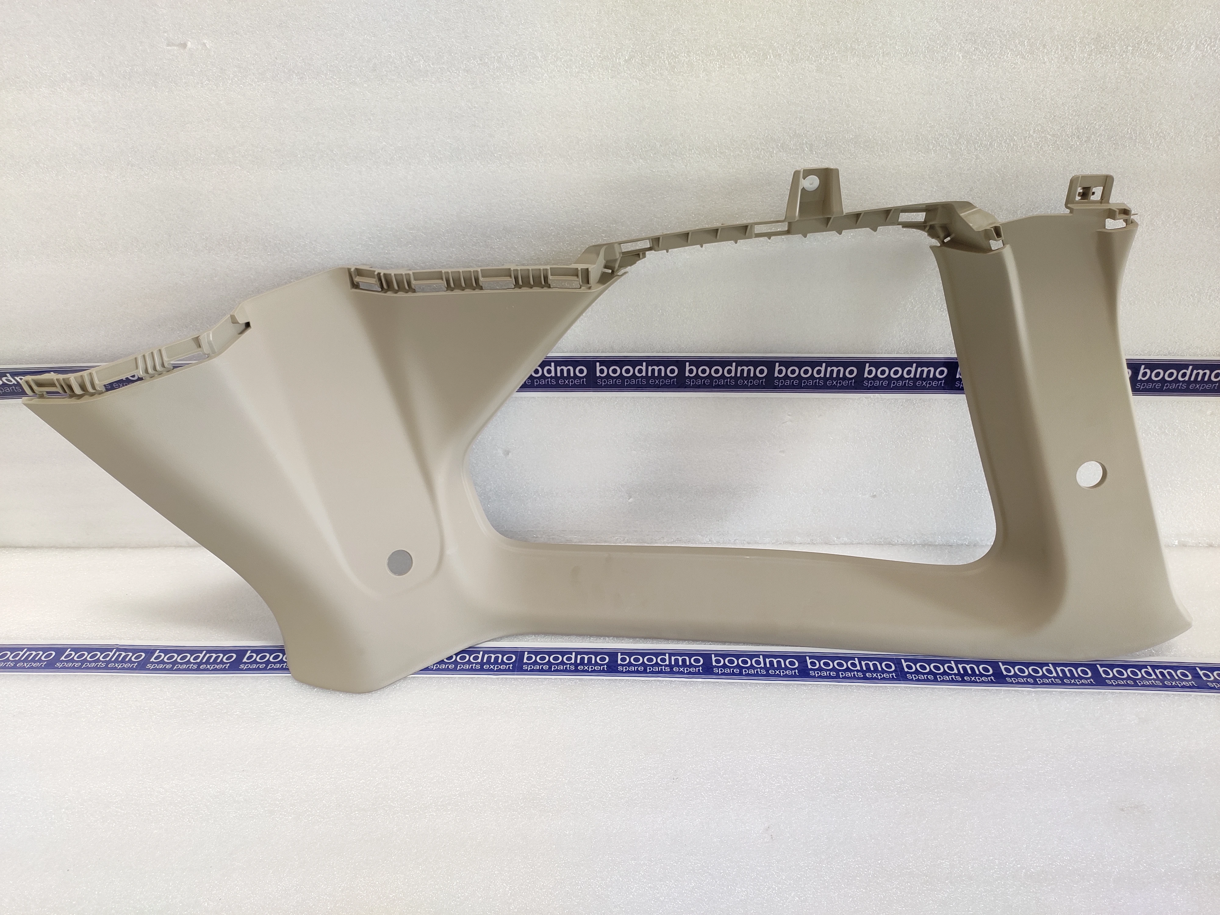 TRIM, QUARTER UPPER RH (BEIGE): MARUTI SUZUKI 76250M72R00-V6N