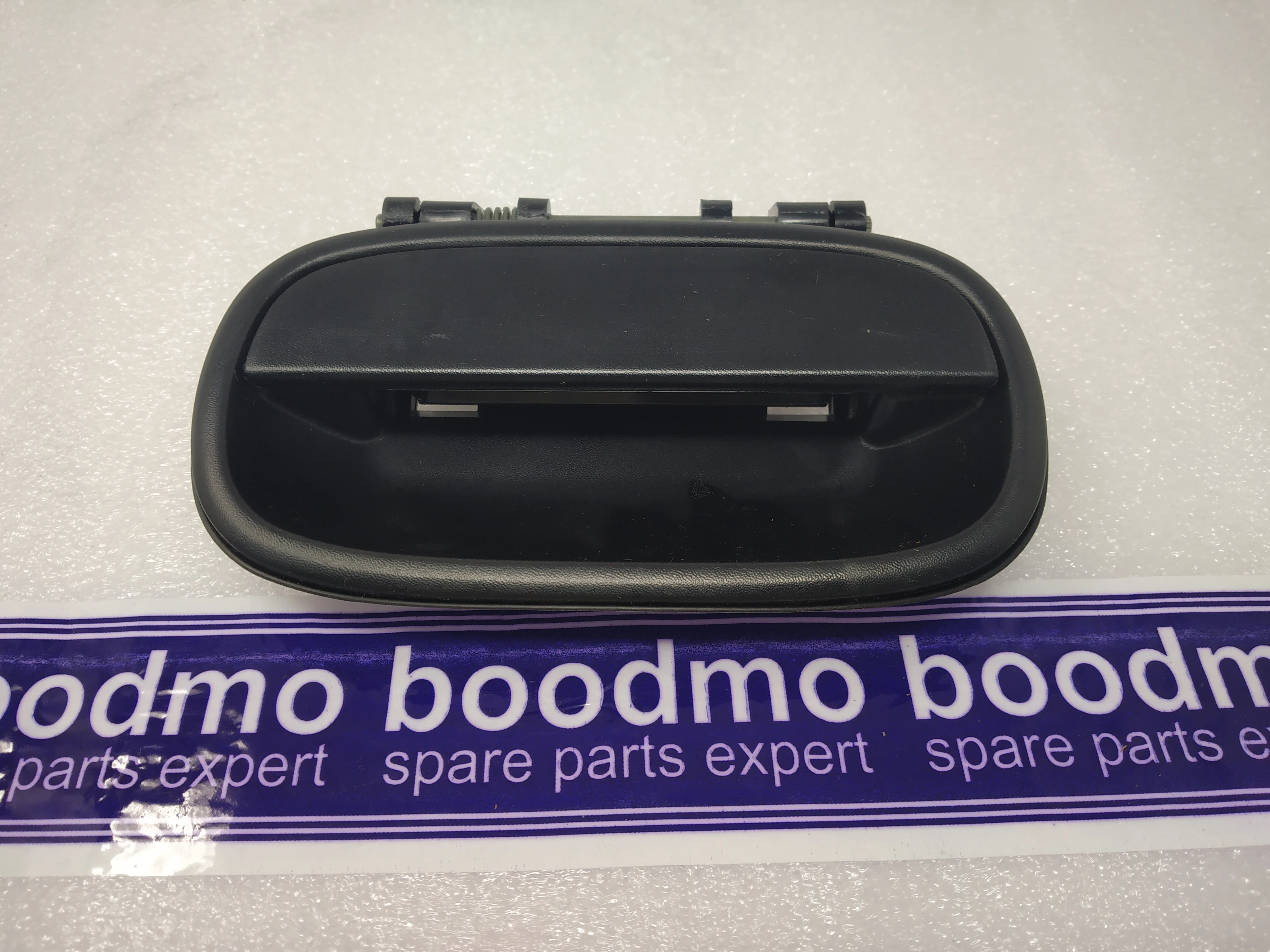 HANDLE COMP REAR DOOR OUTER LH: MARUTI SUZUKI 82840M70F20