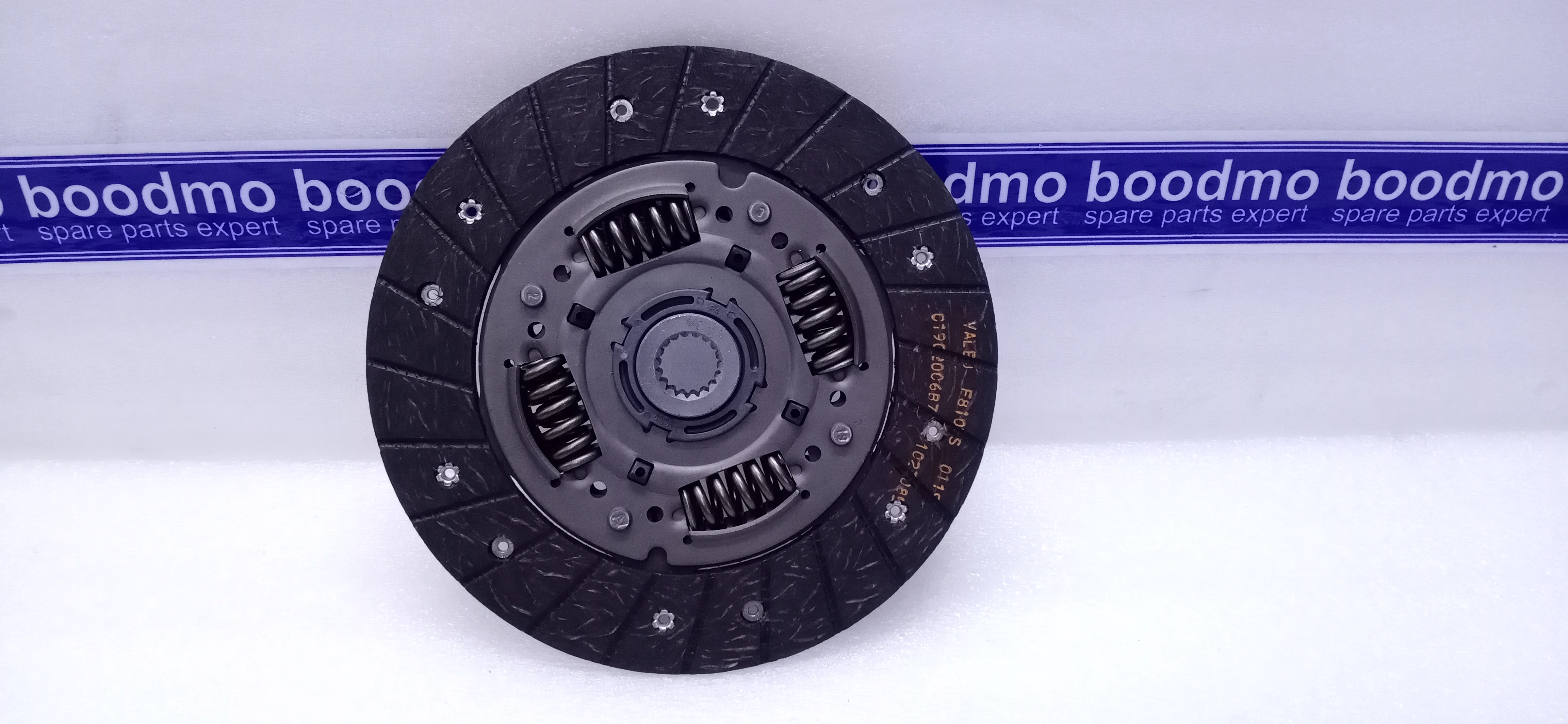 CLUTCH DISC ASSY: TATA 5825...00116 -compatibility, features