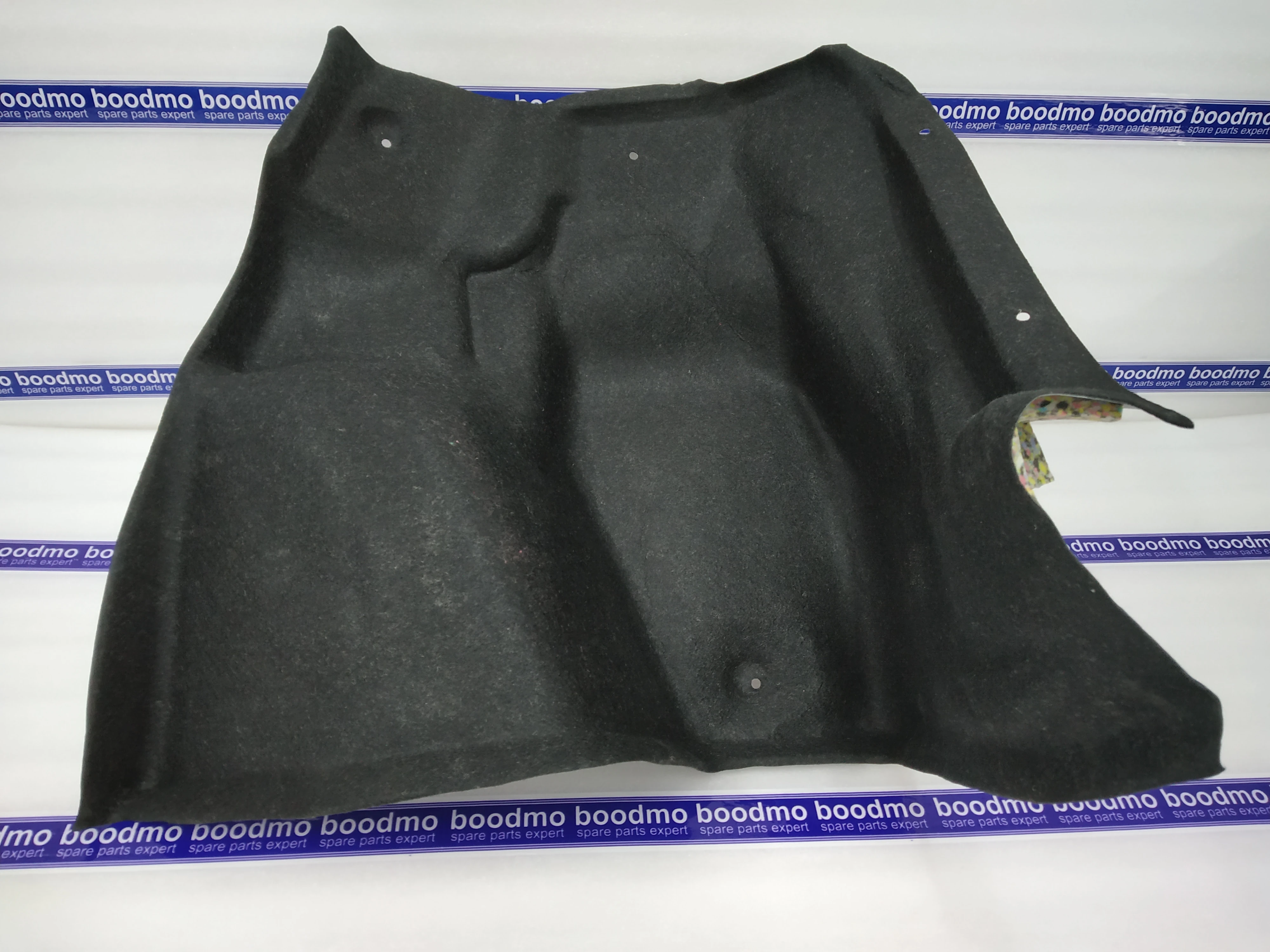 TRIM COMPTRUNK ROOM SIDER: MARUTI SUZUKI 76630M75L10-R3F