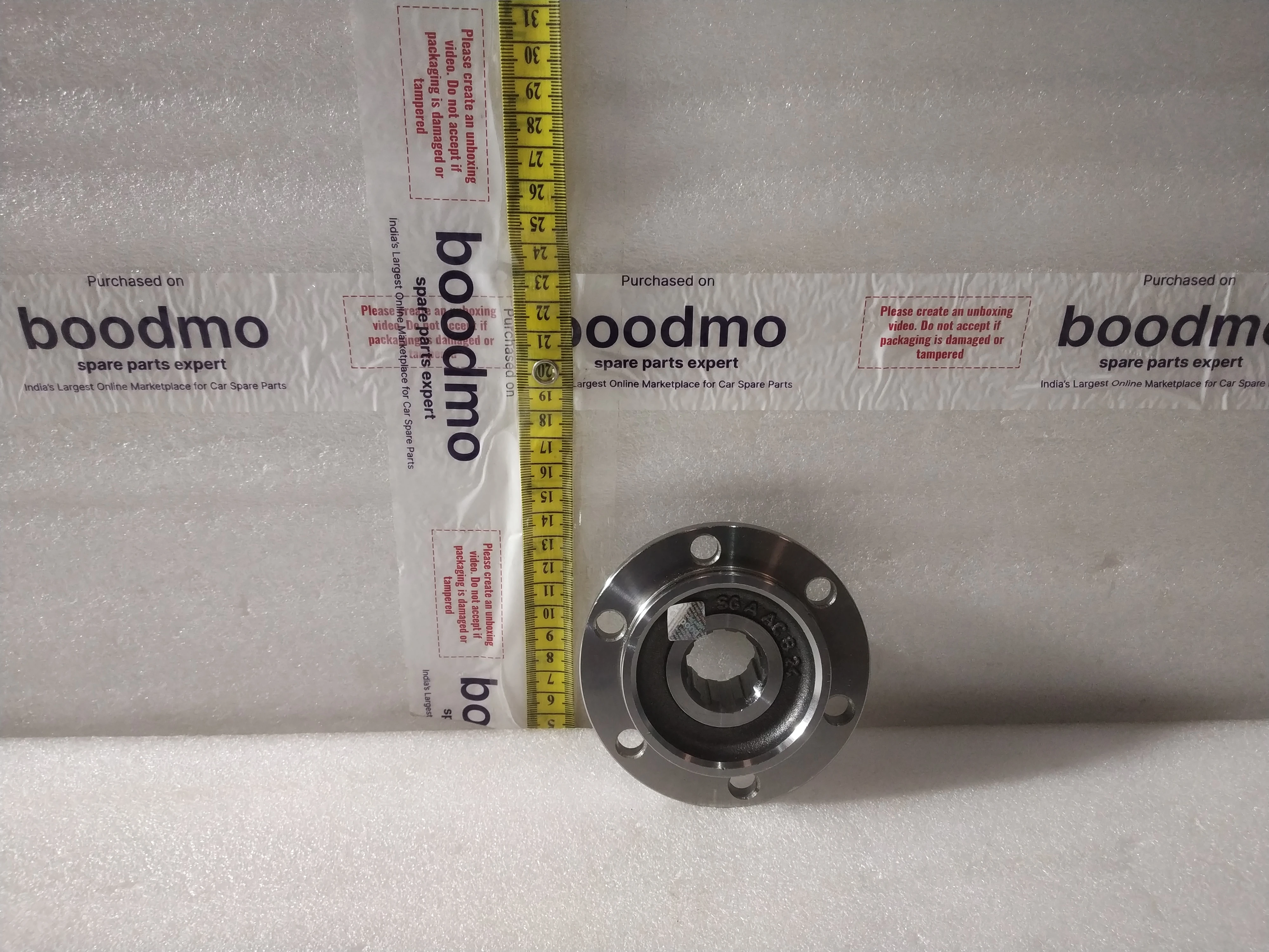 AXEL DRIVE FLANGE: MAHINDRA 0090706 -compatibility, features