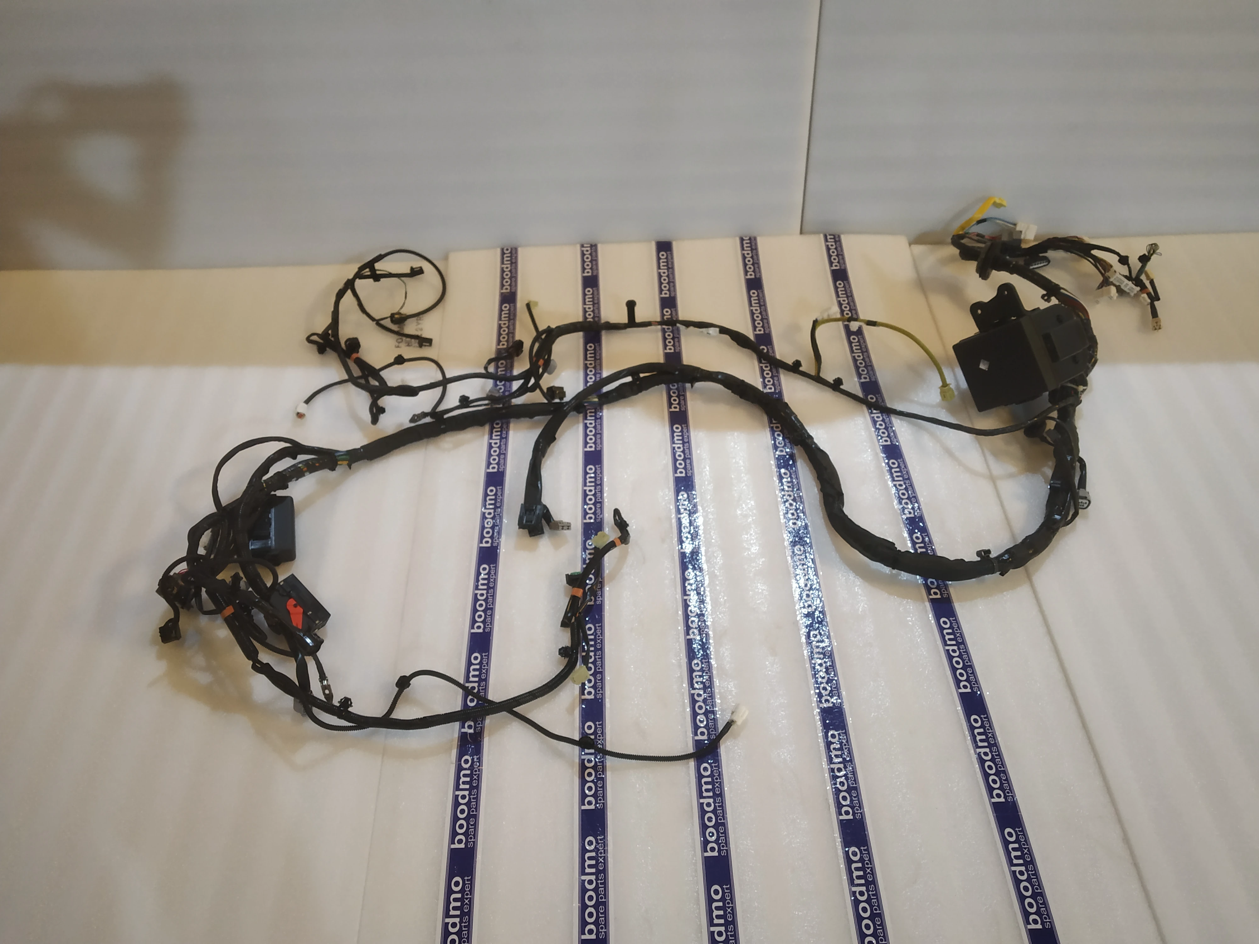 HARNESS ASSY MAIN: MARUTI SUZUKI 36610-65J80 -compatibility