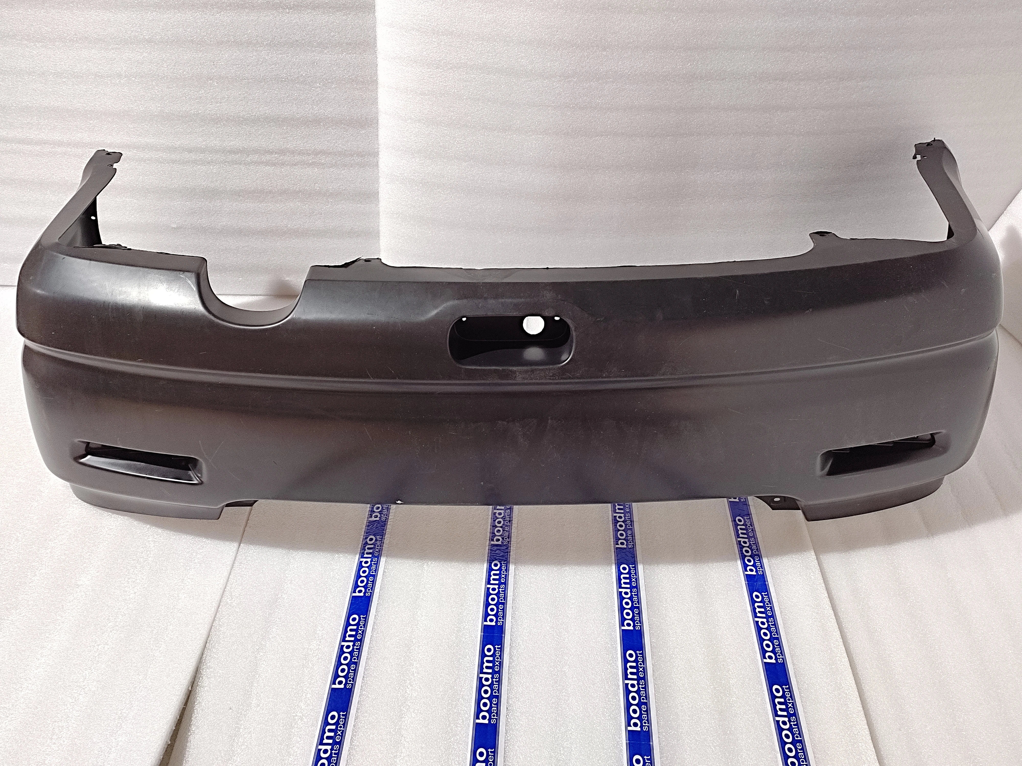 BUMPER REAR (BLACK): MARUTI SUZUKI 71811M74K00 -compatibility