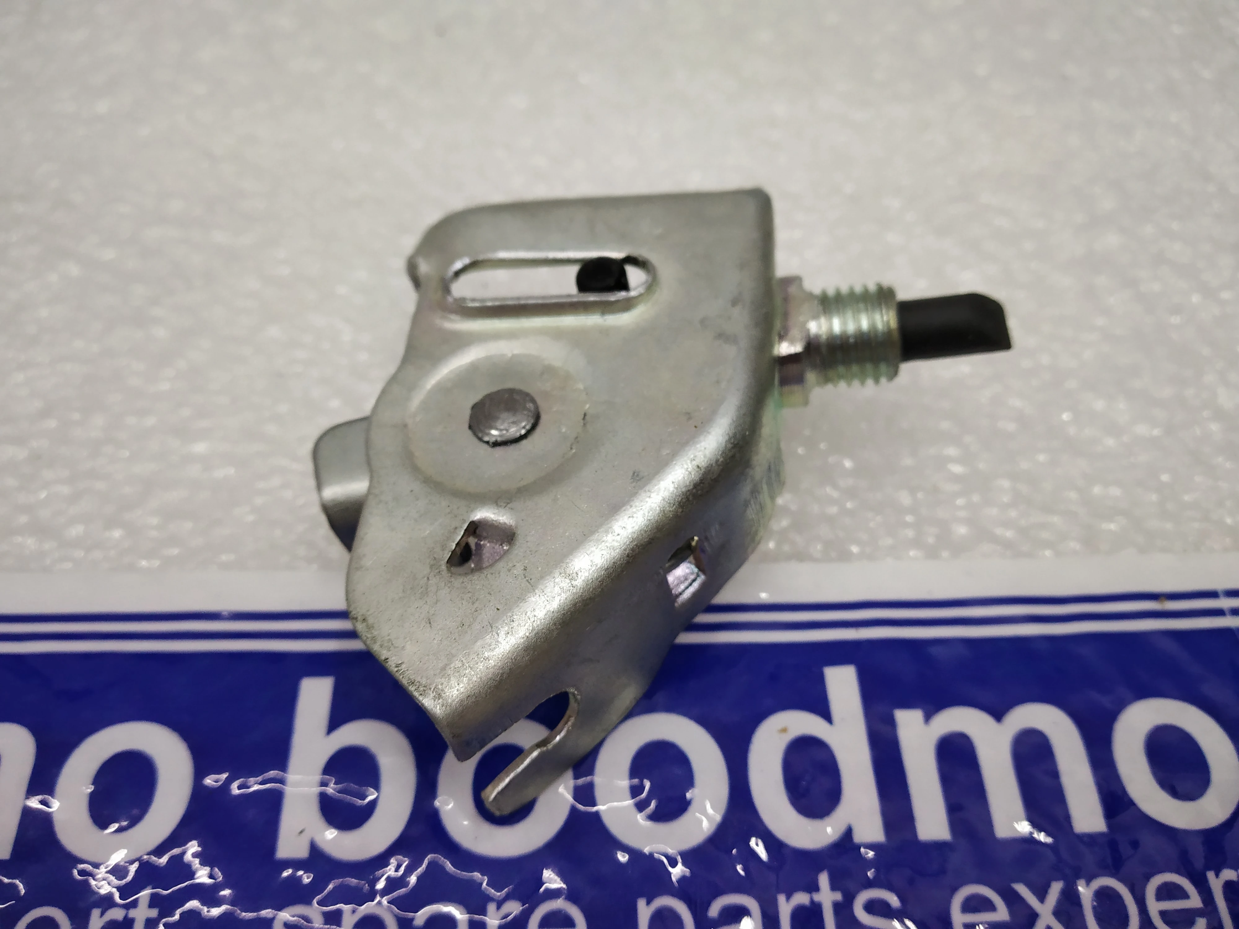 kibo42243お取引 OPENER ASSY FUEL LID: MARUTI SUZUKI 76520M60B01 -compatibility
