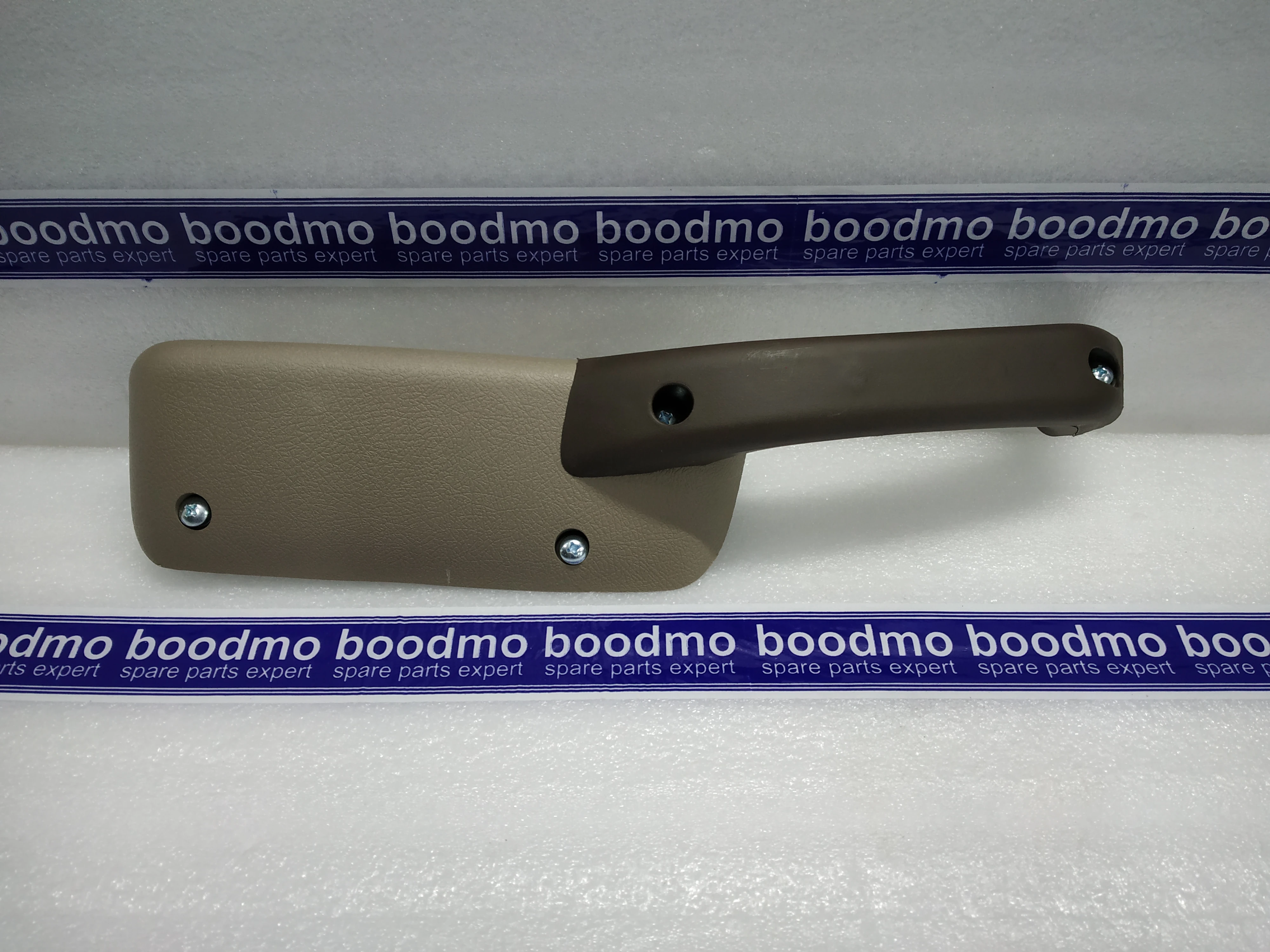ARM REST ASSY COMPLETE LH: MAHINDRA 0105EN0760D -compatibility