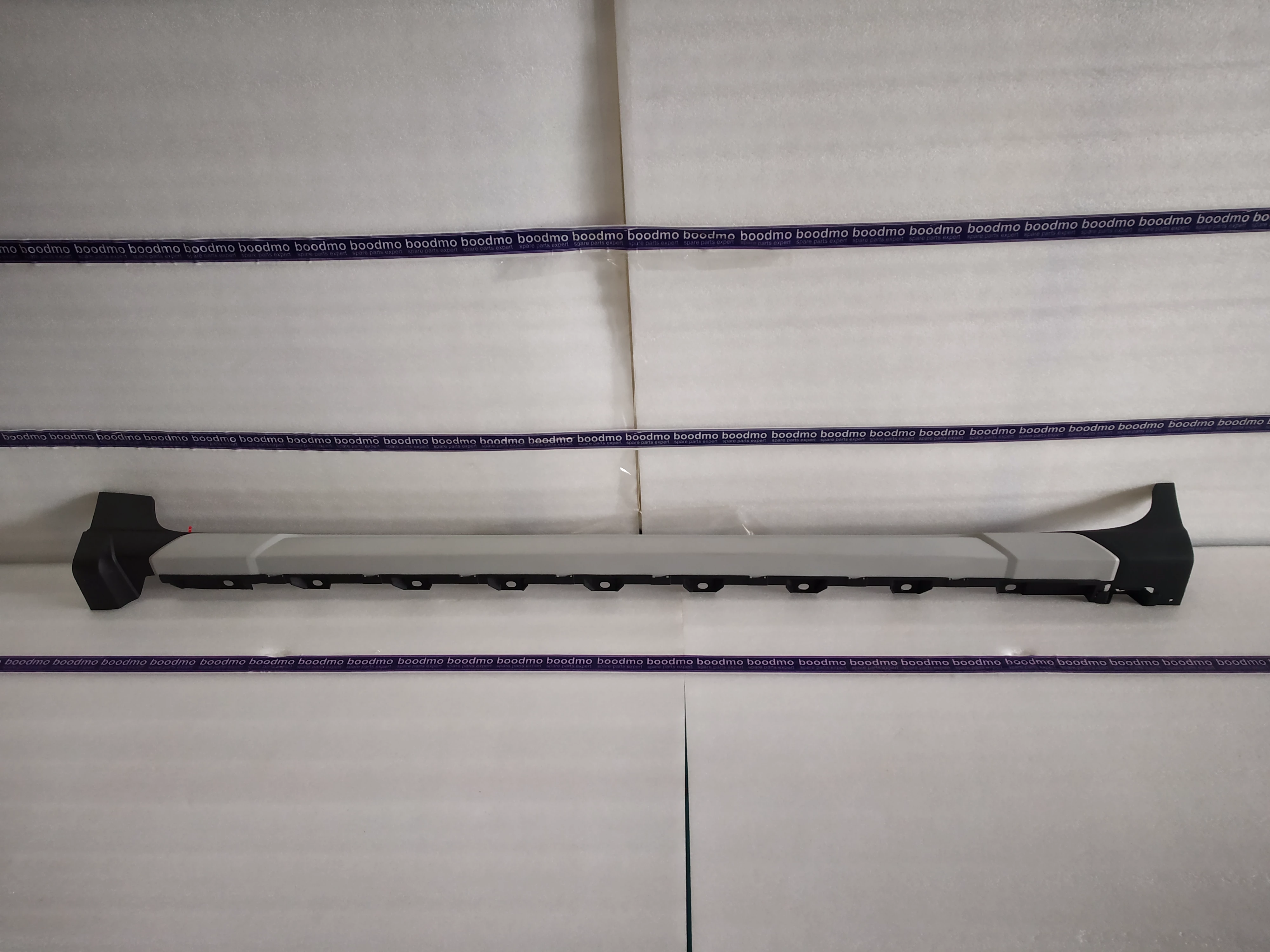 GUARD ASSY,SIDE SILL SPLASH,L: MARUTI SUZUKI 77240M72S00-ASK