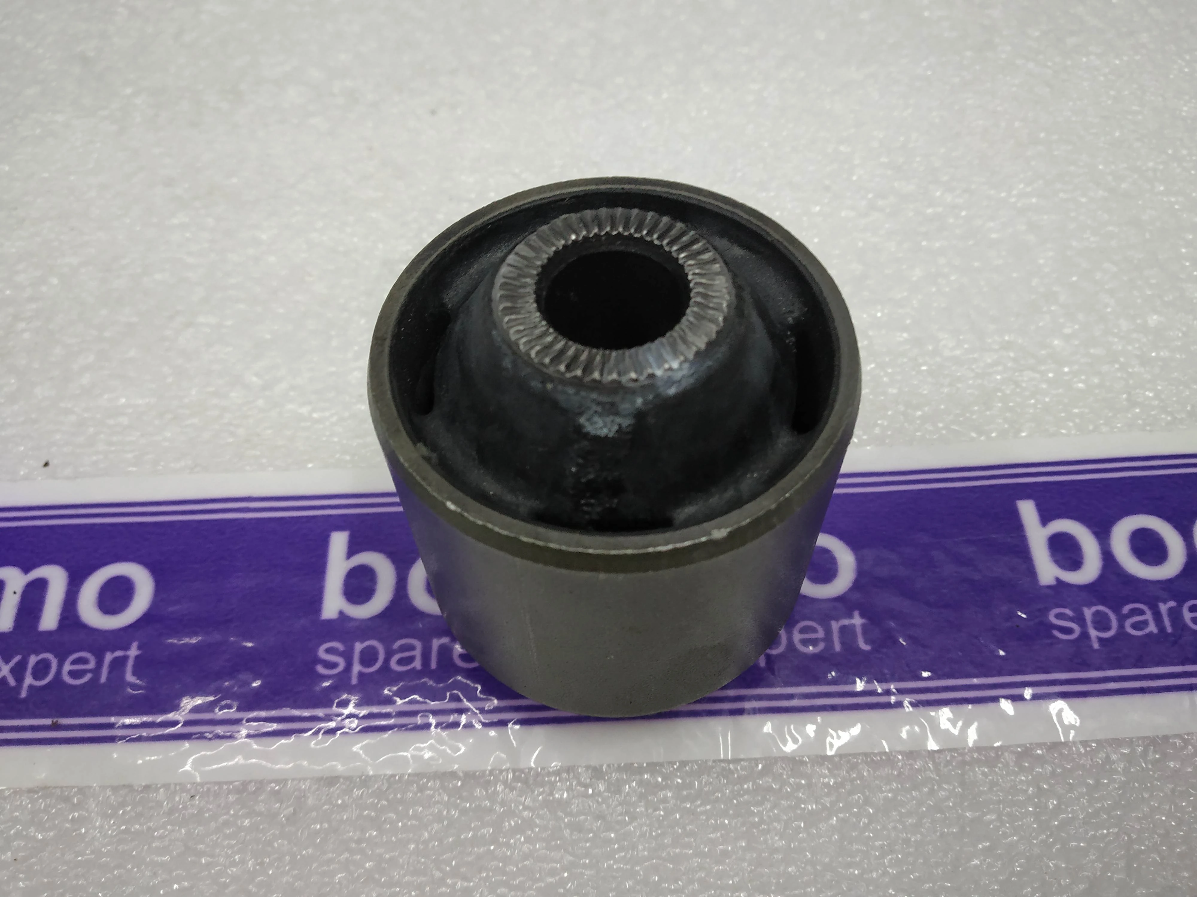 BUSH SILENT BLOCK UPPER LINK: MAHINDRA 0402BA1950N -compatibility