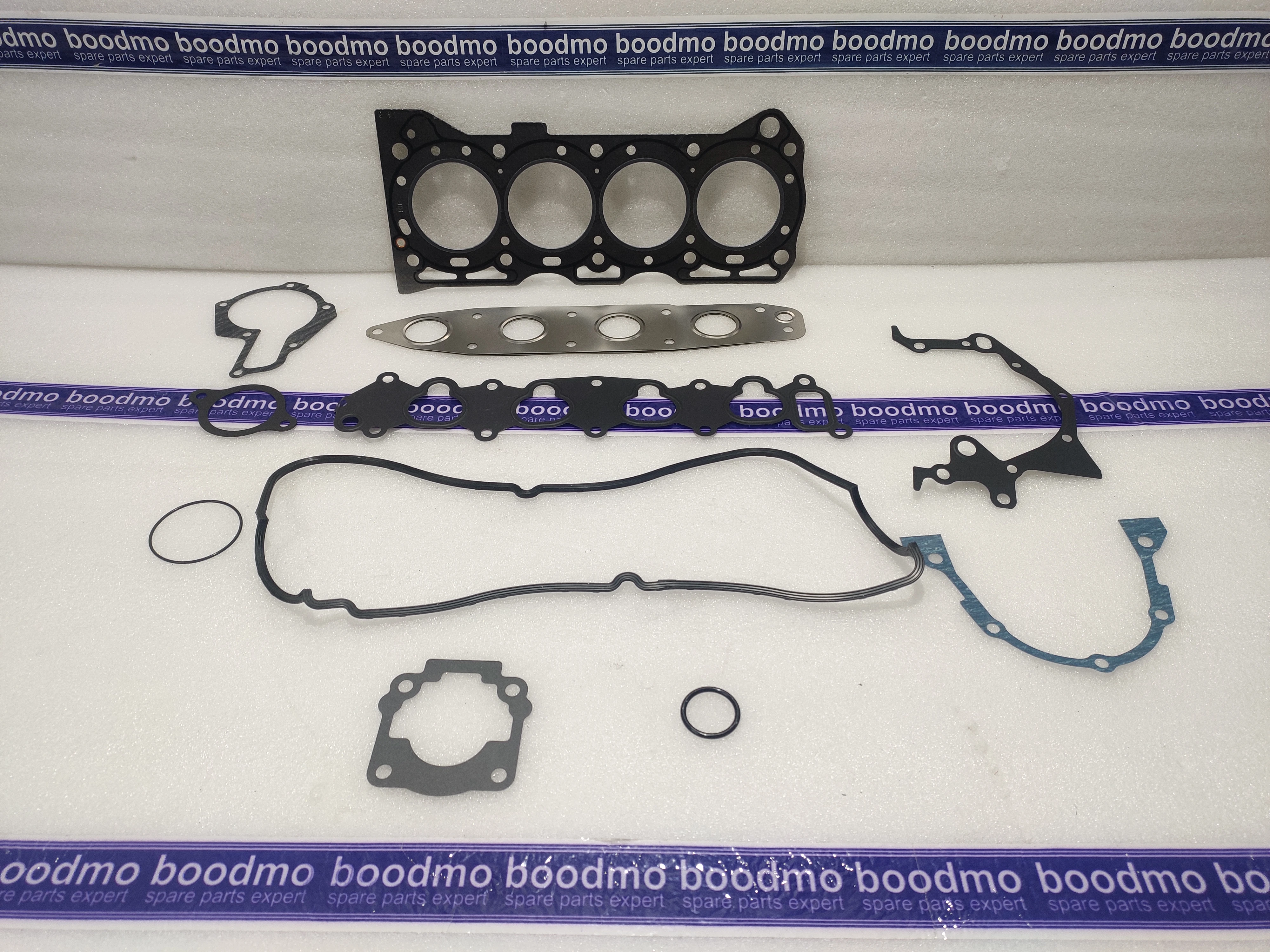 GASKET SET, ENGINE: MARUTI SUZUKI 11402-61862 -compatibility