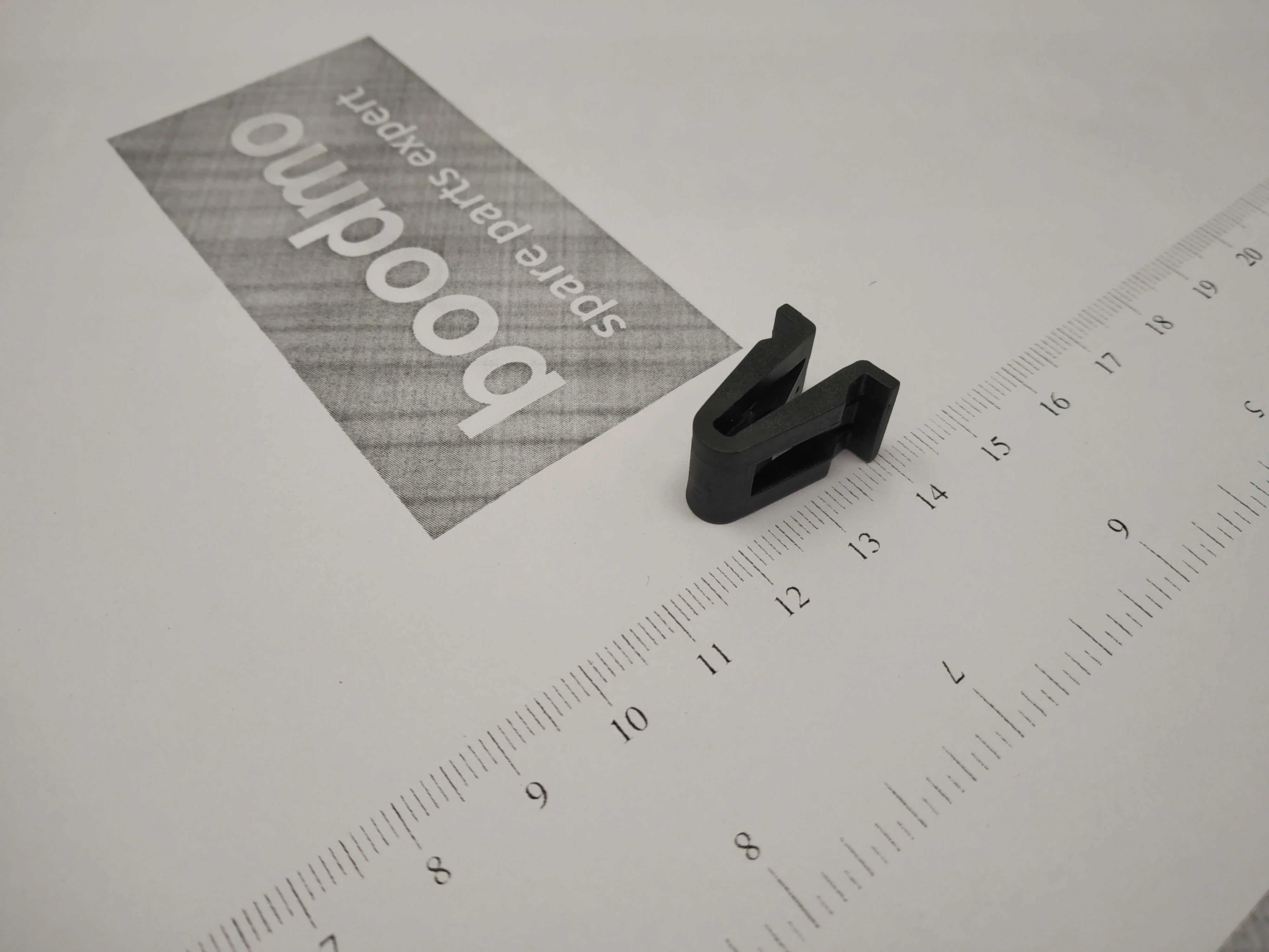 おさる1507080 RIBLOCK PLASTIC 8.5X16 MM: MAHINDRA 0105ZAW00180N -compatibility