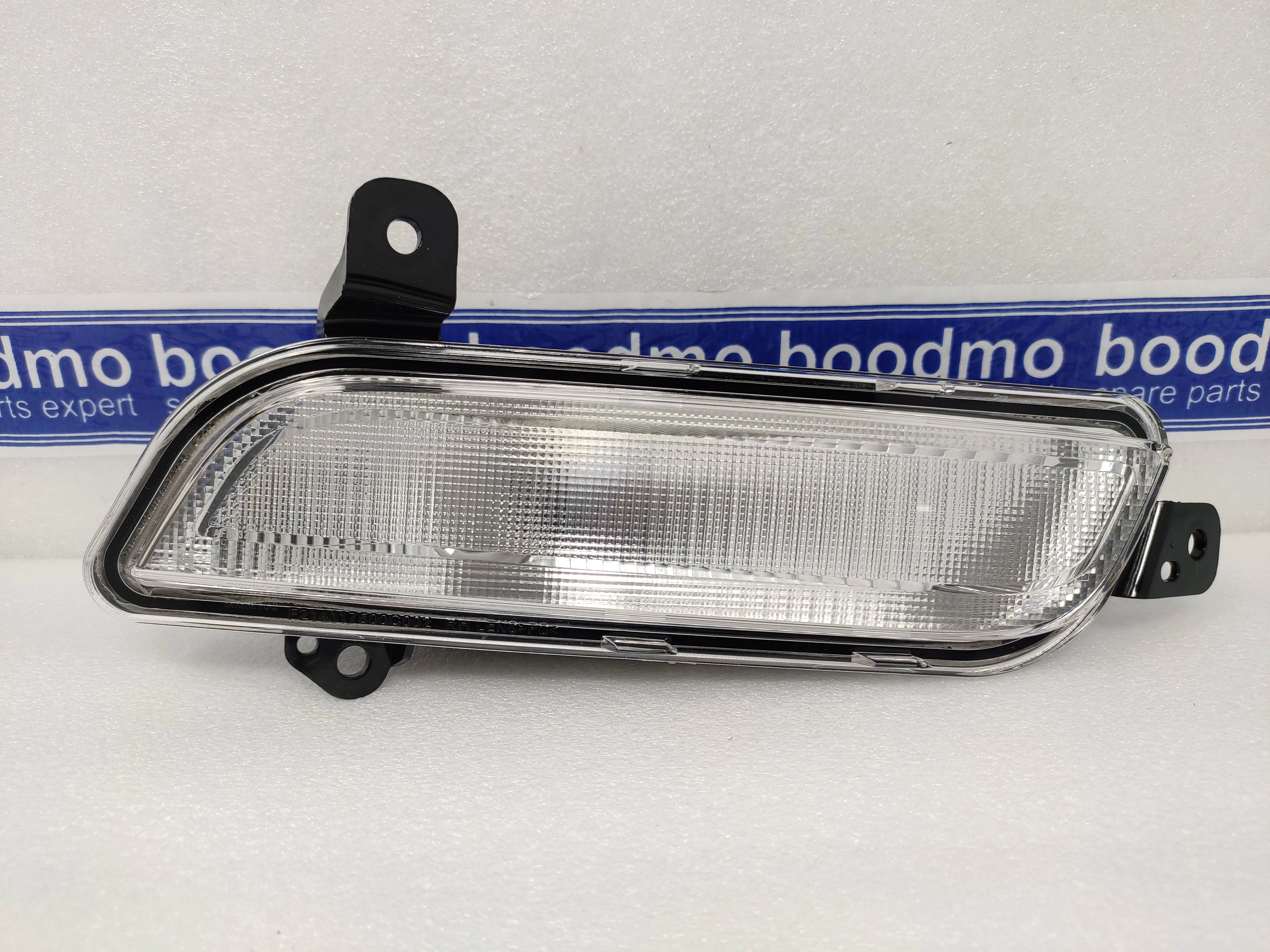 UNIT LAMP FRONT TURN SIGNAL RH: MARUTI SUZUKI 35611M82P00
